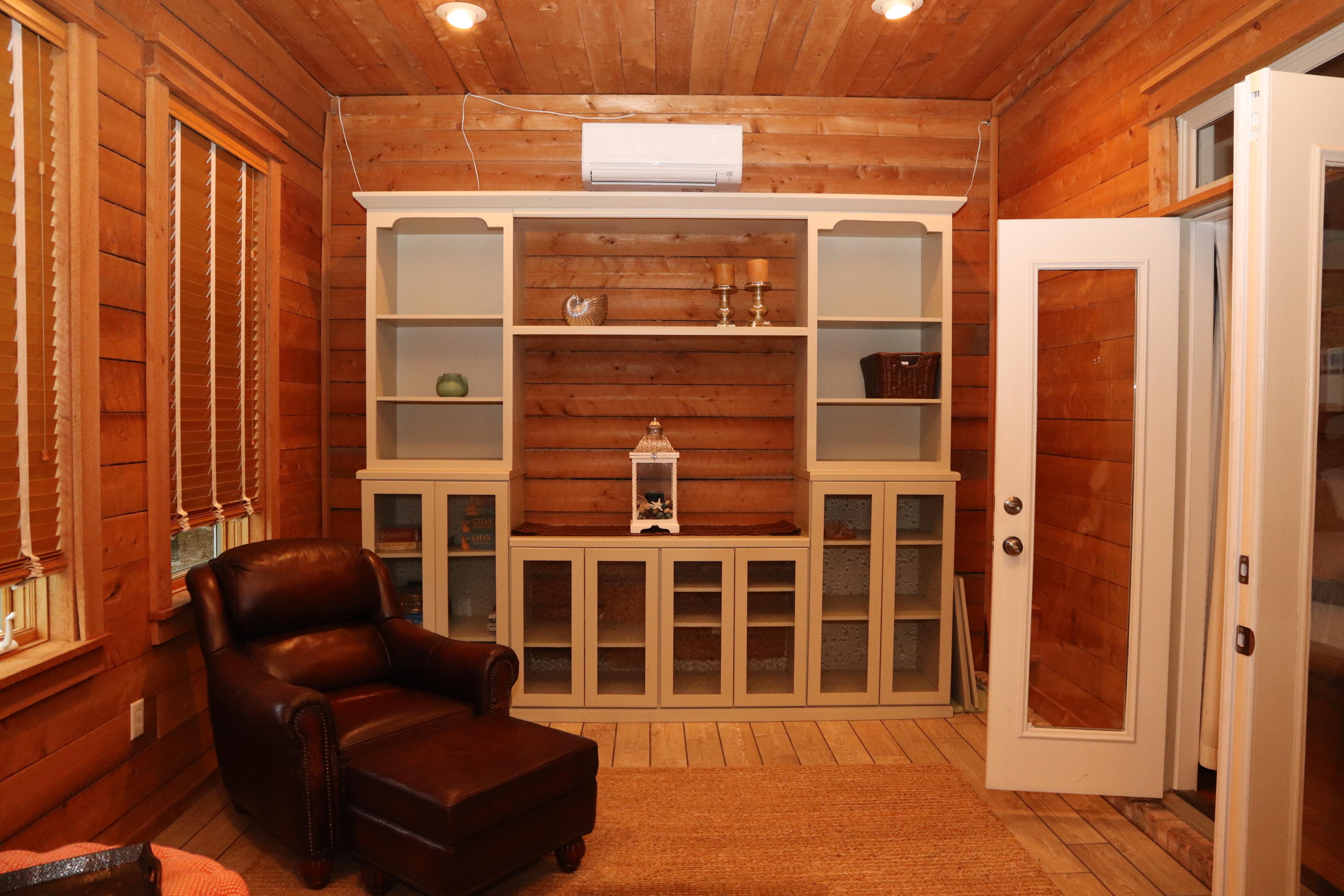 BOLTONS LANDING - Residential