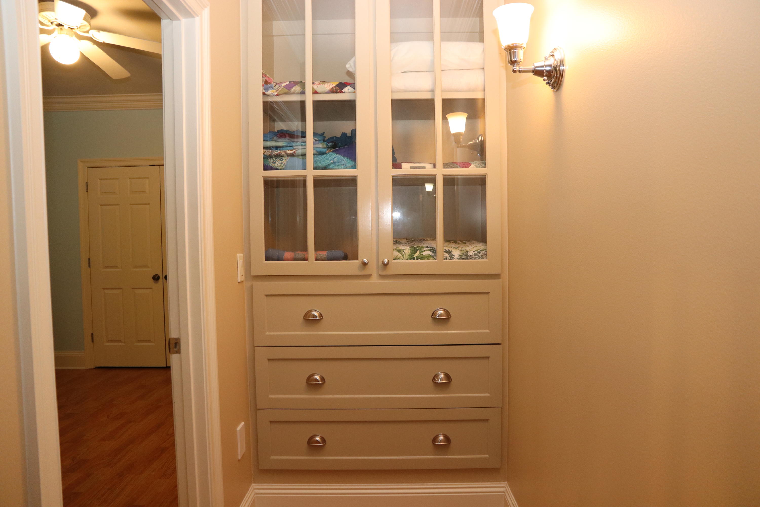 BOLTONS LANDING - Residential