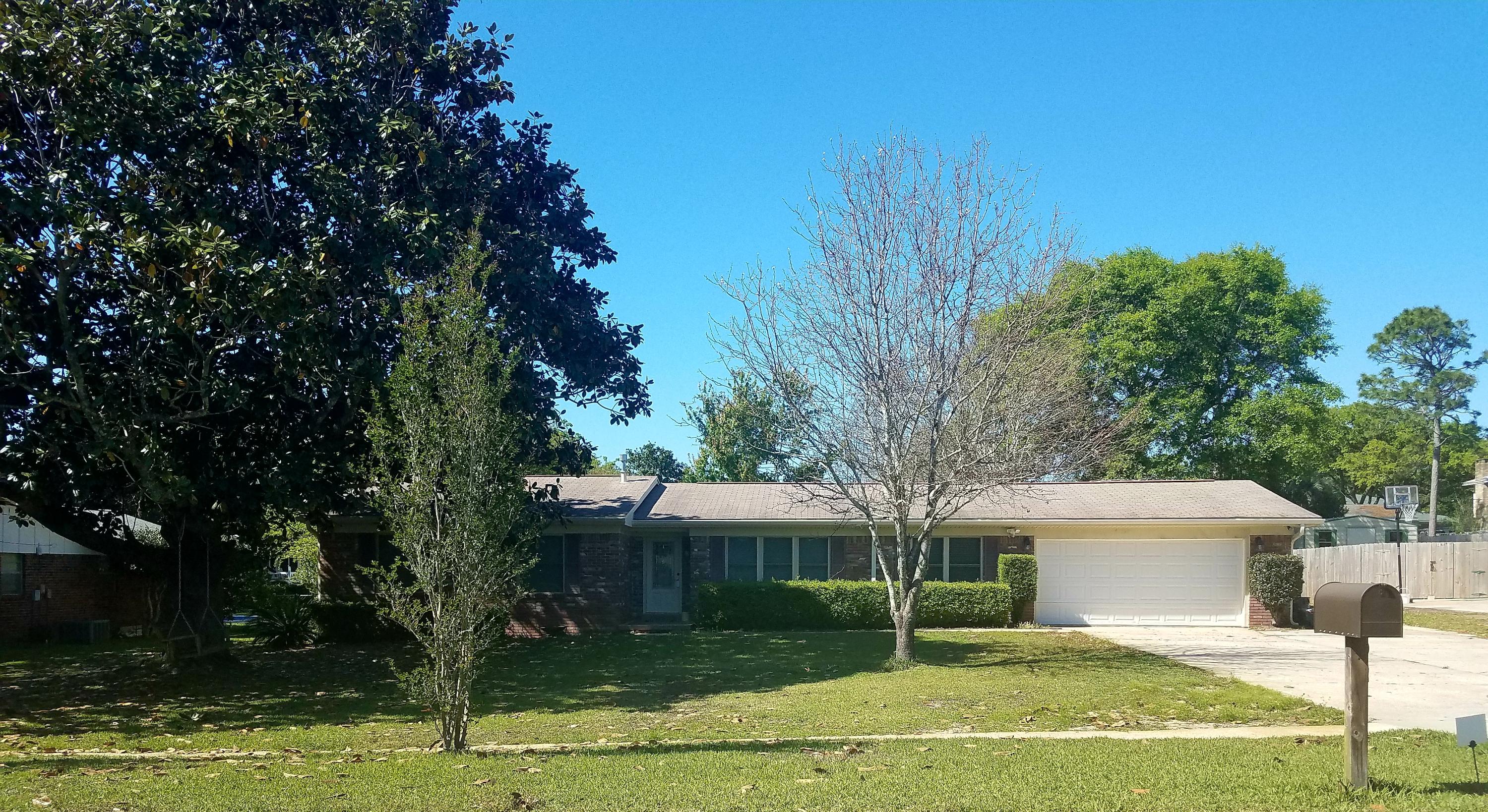 BAYOU POQUITO - Residential