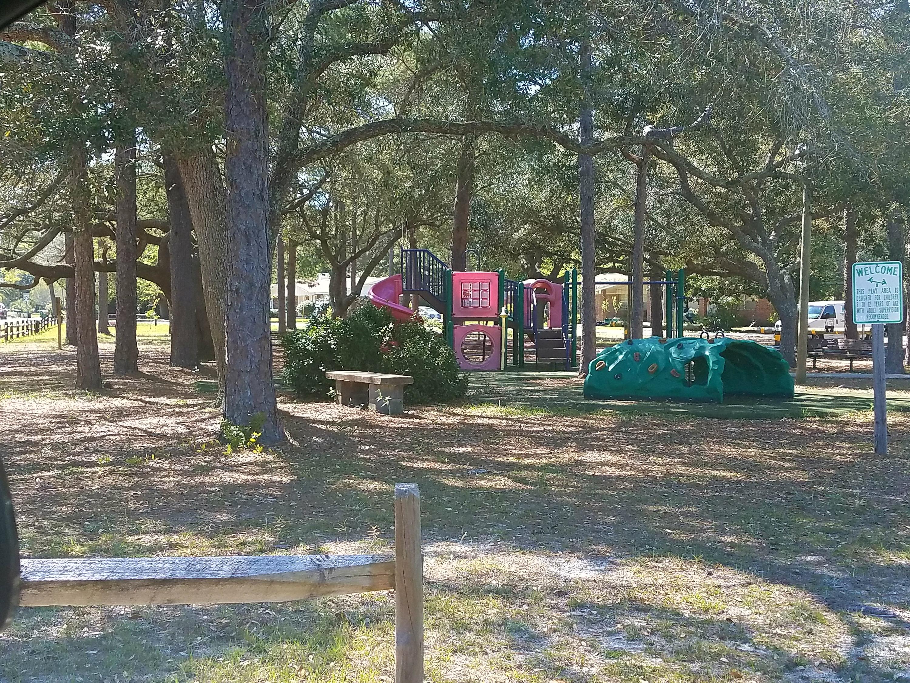 BAYOU POQUITO - Residential