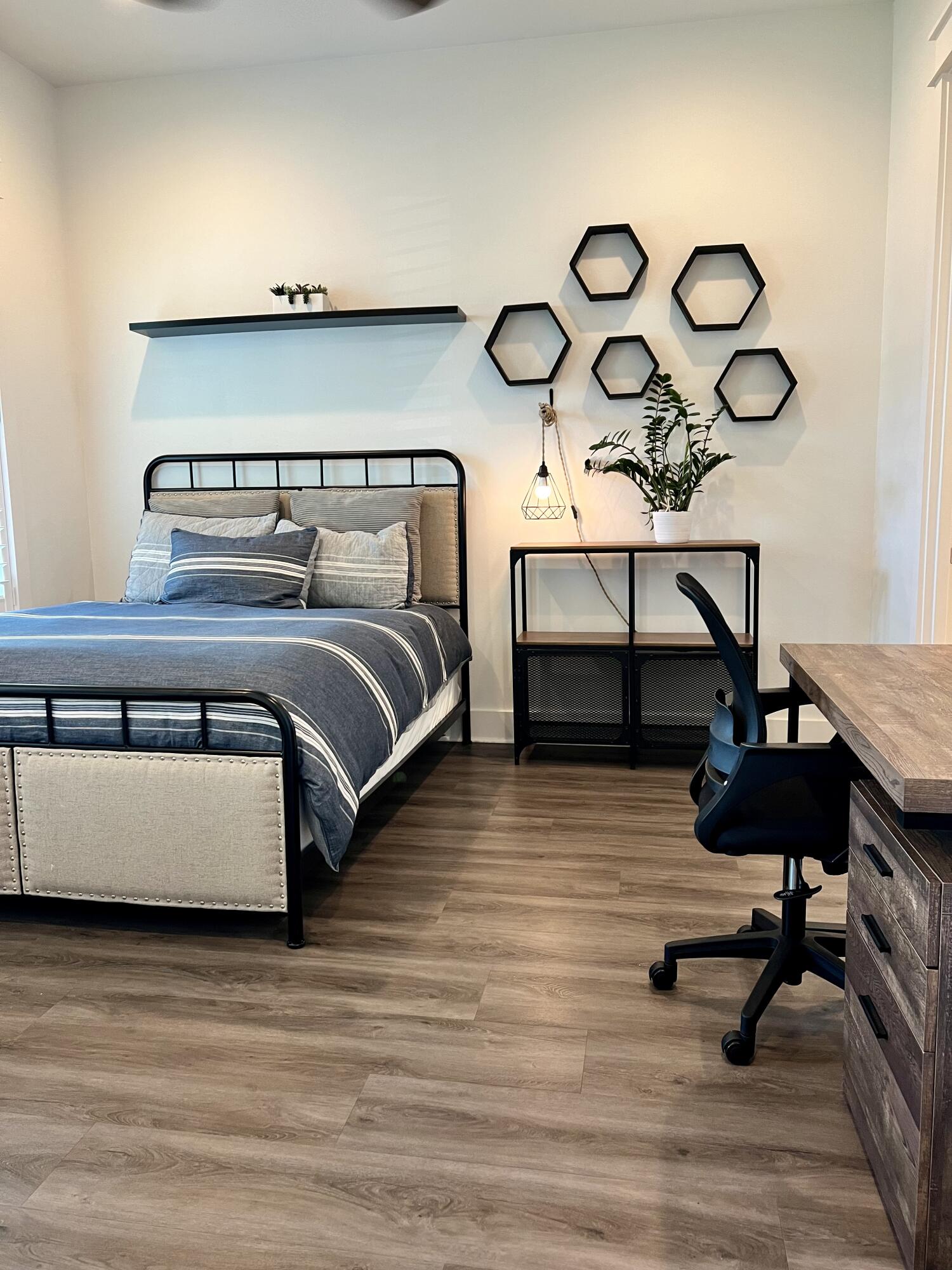 1805 - Residential Lease