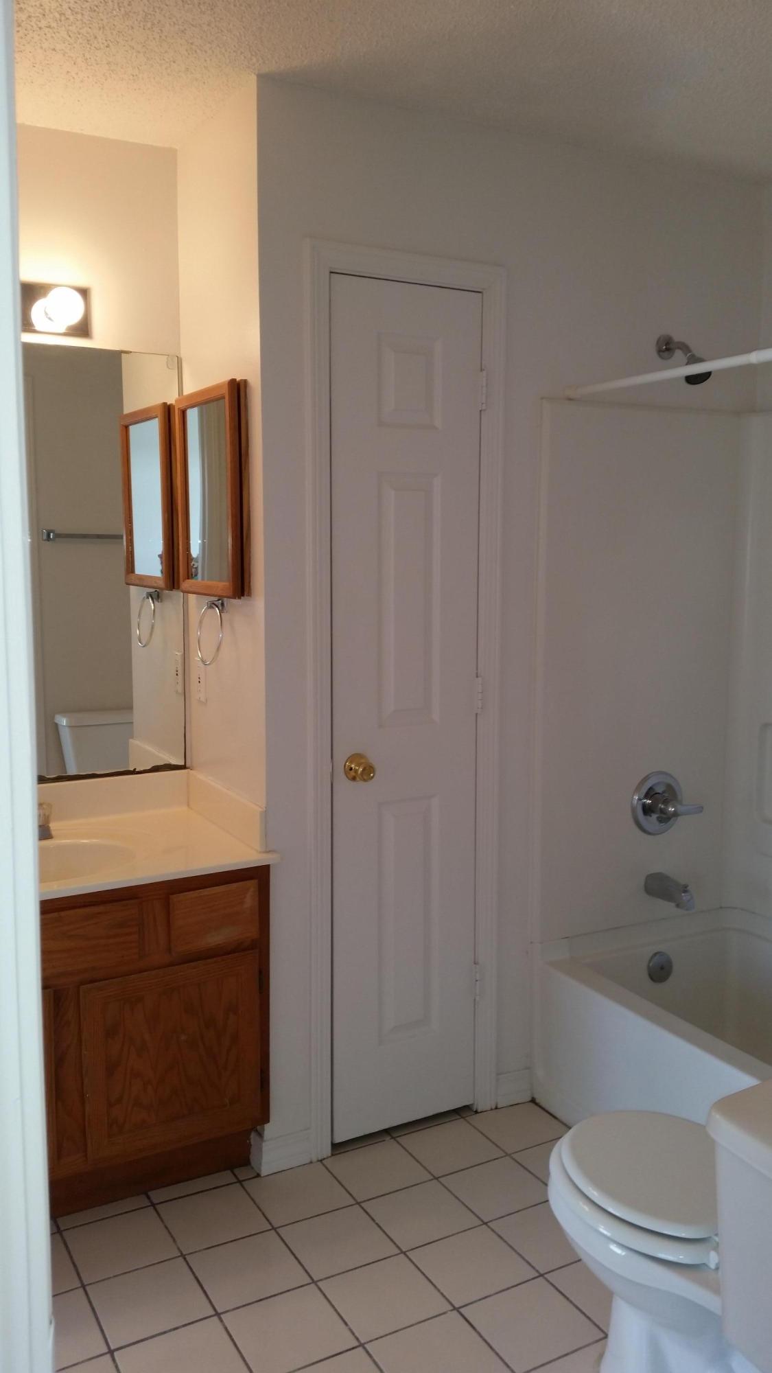 FLOROSA DEL MAR - Residential Lease