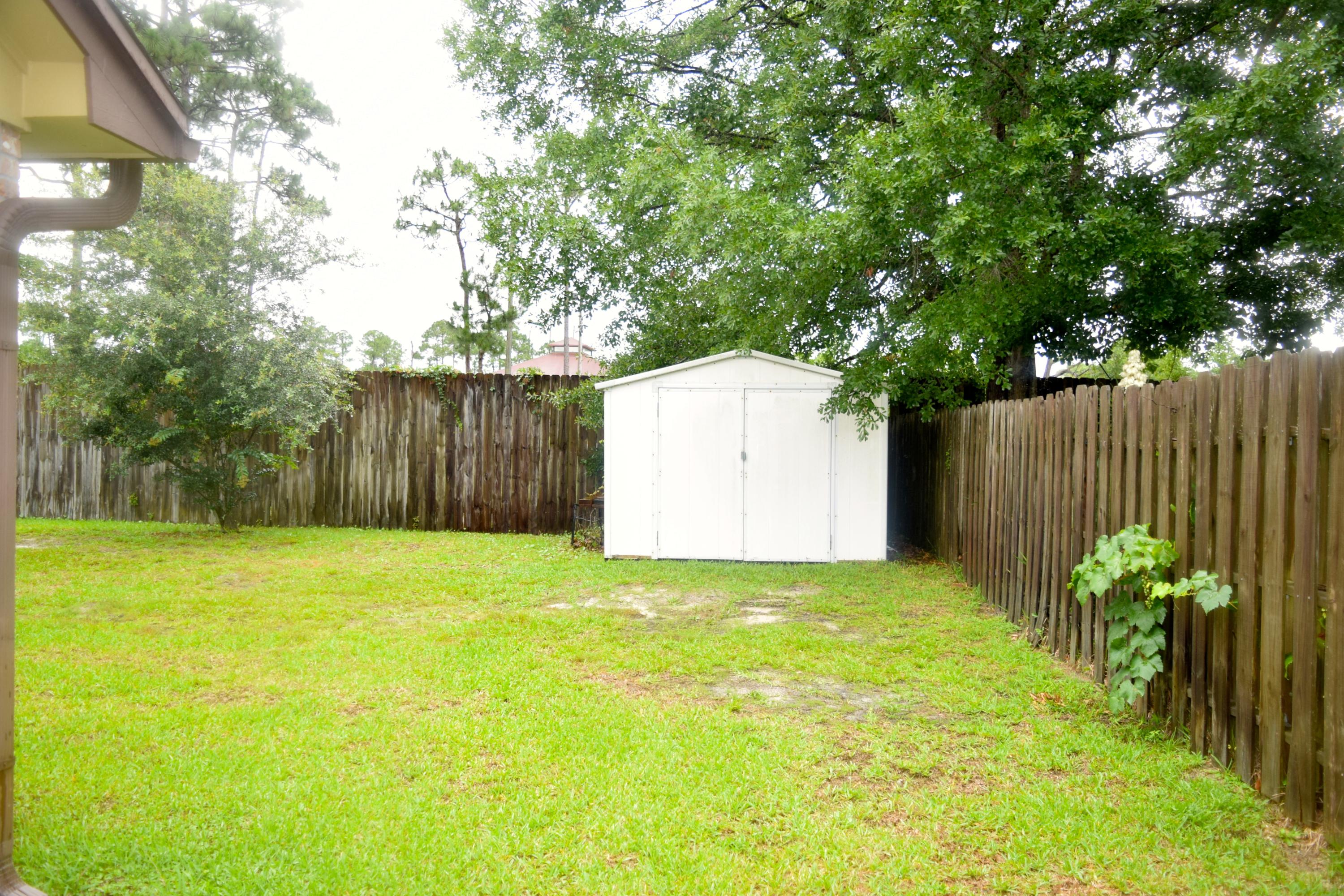 TIMBERLAKE ESTATES 1ST ADDN - Residential