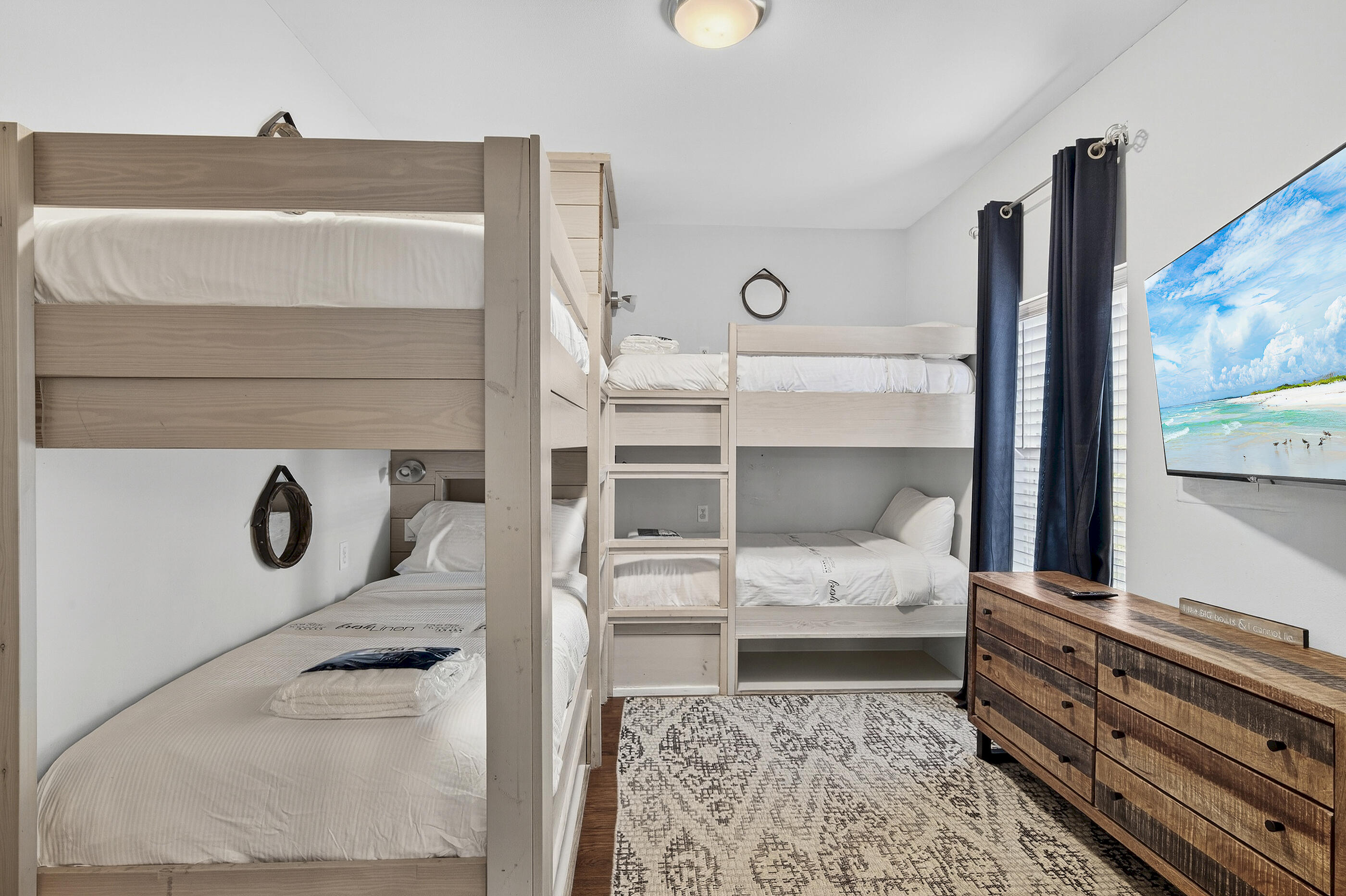 BEACH HIGHLAND 1ST ADD - Residential