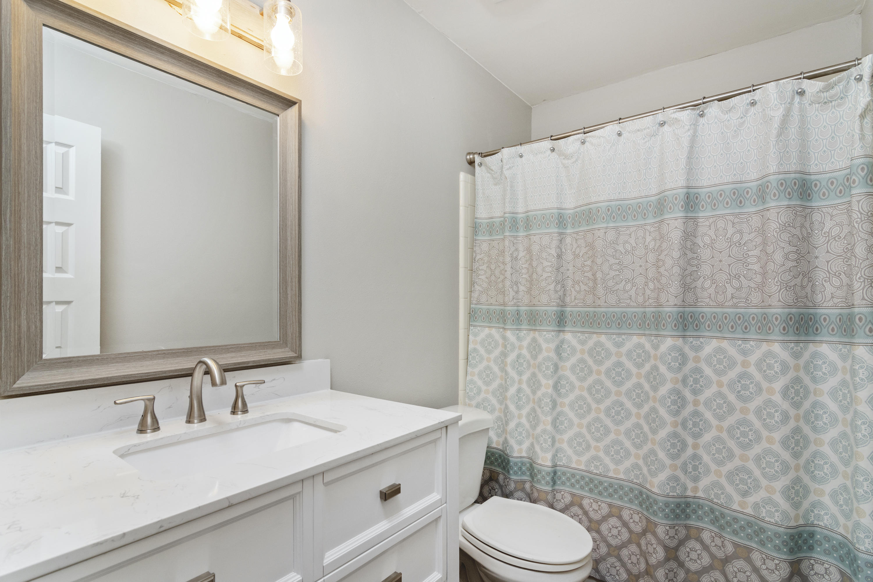 PINEDALE 1ST ADDN - Residential