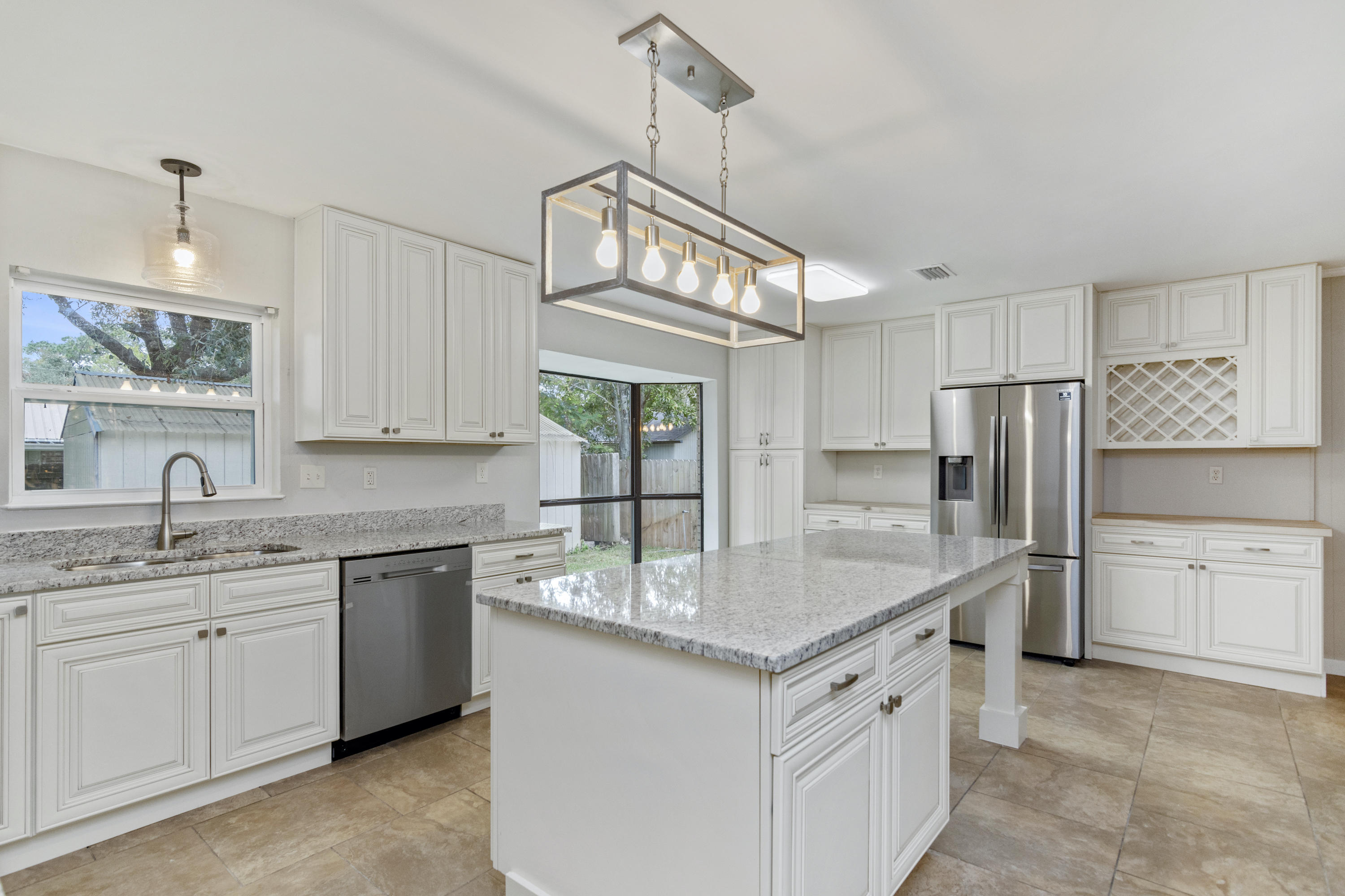 PINEDALE 1ST ADDN - Residential