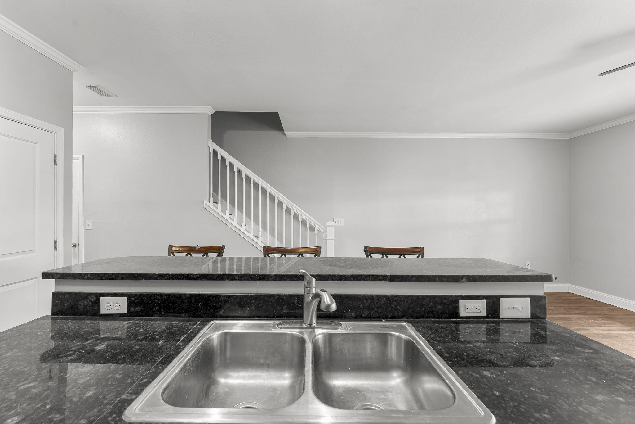 VERANDAS OF FREEPORT, THE - Residential Lease