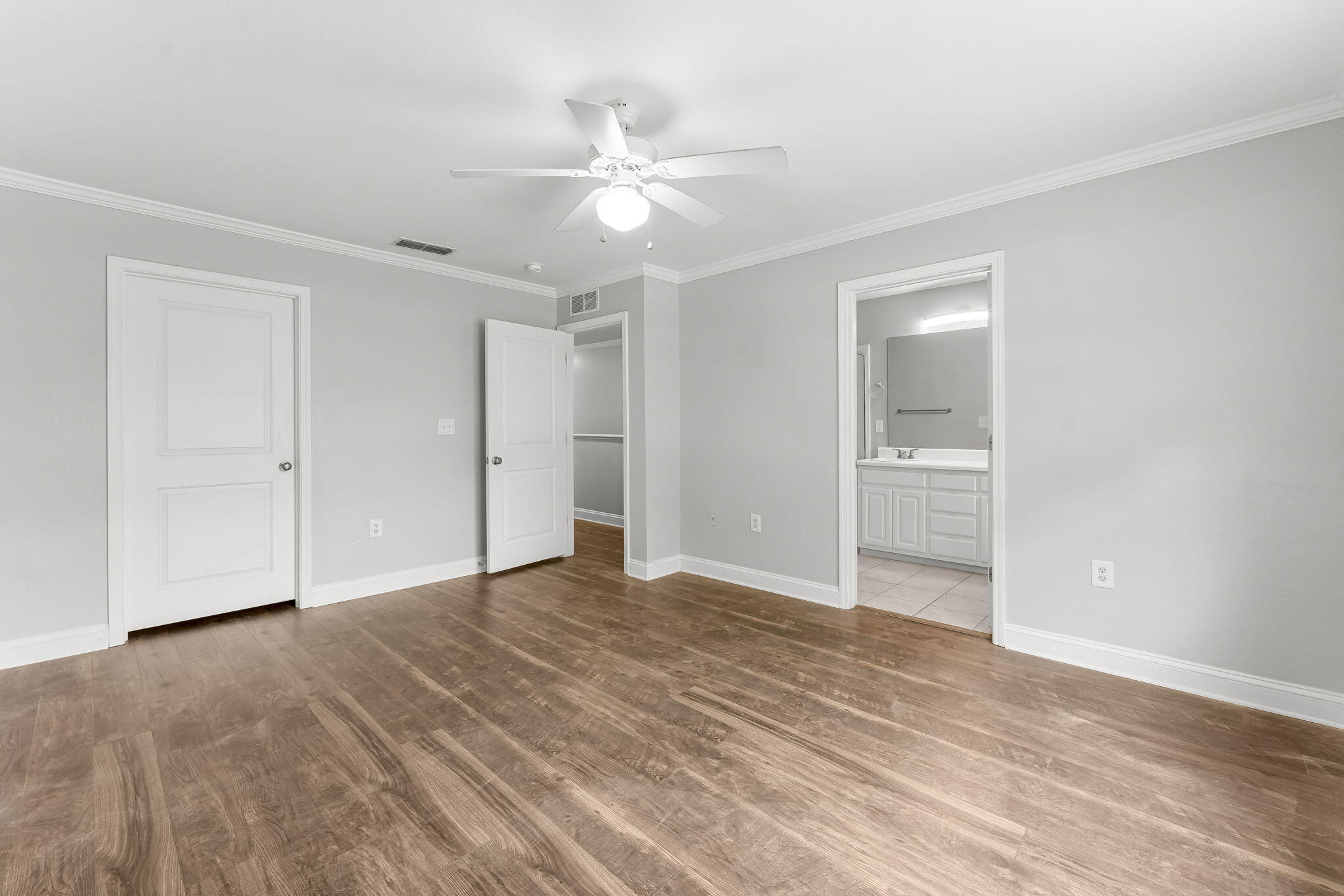 VERANDAS OF FREEPORT, THE - Residential Lease