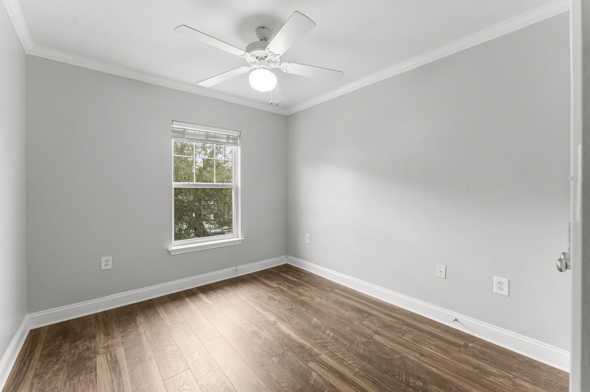 VERANDAS OF FREEPORT, THE - Residential Lease