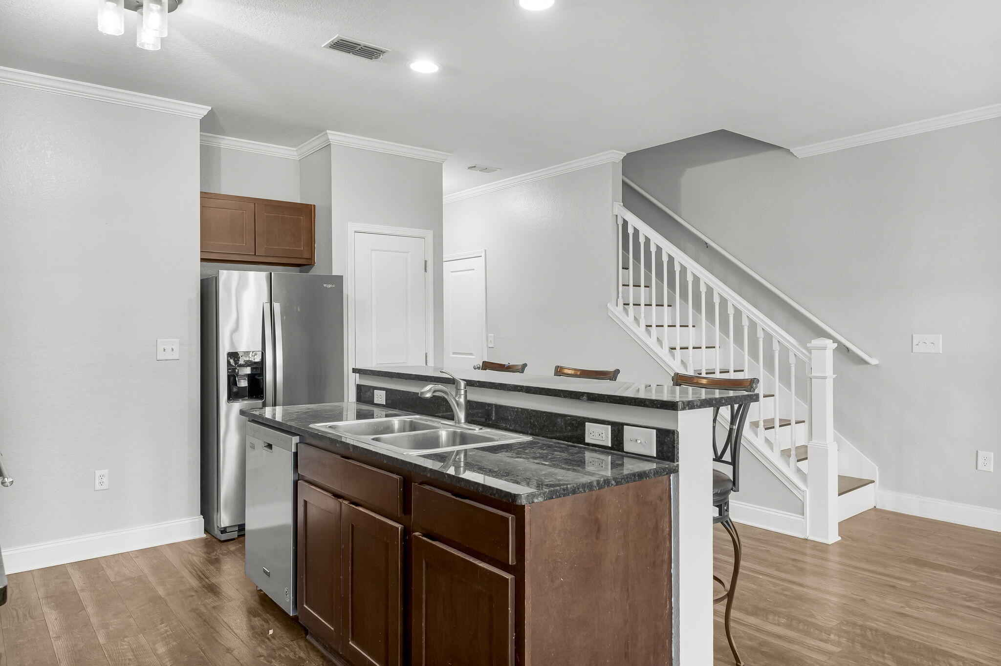 VERANDAS OF FREEPORT, THE - Residential Lease