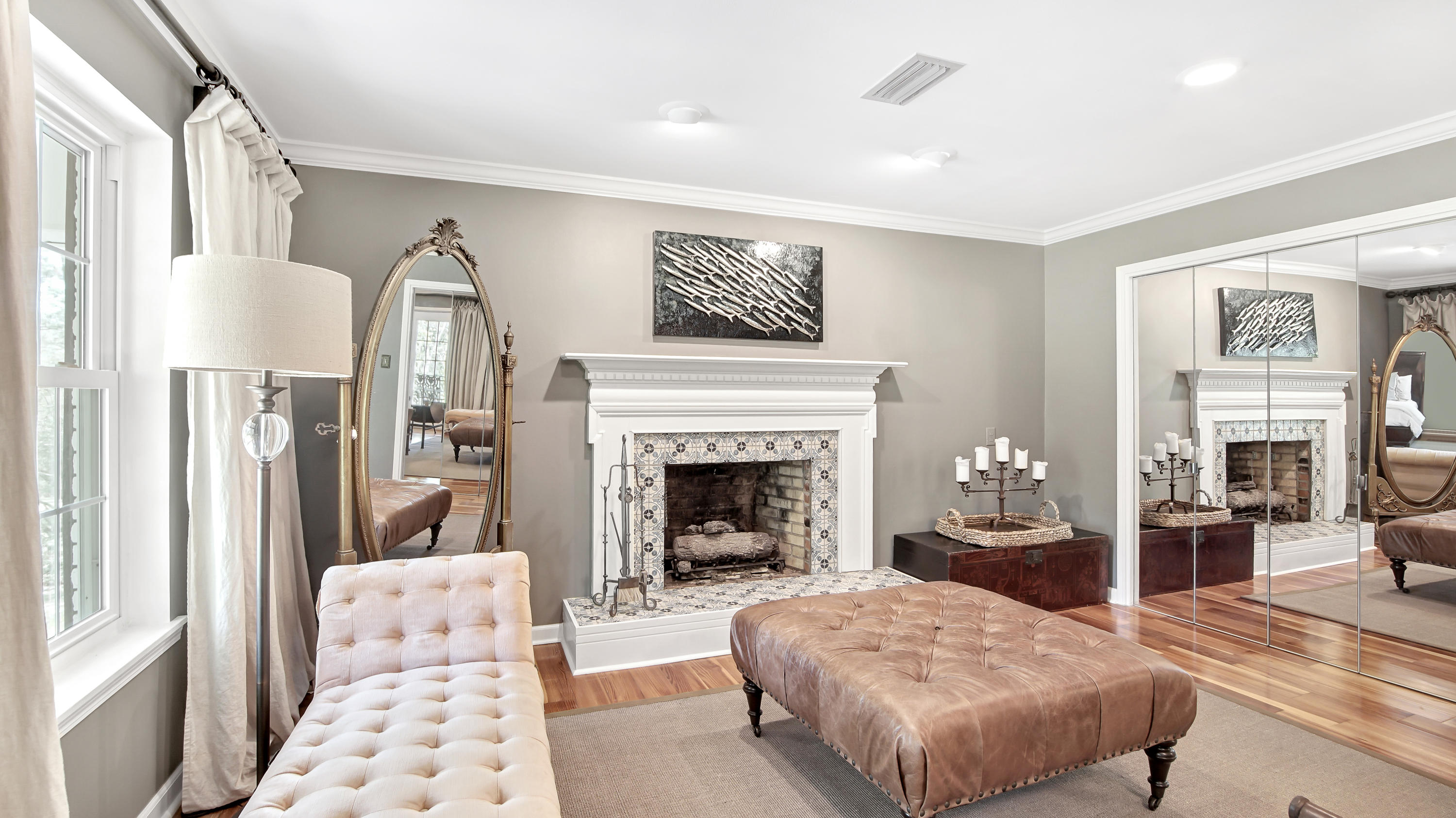 PINE SHORES - Residential