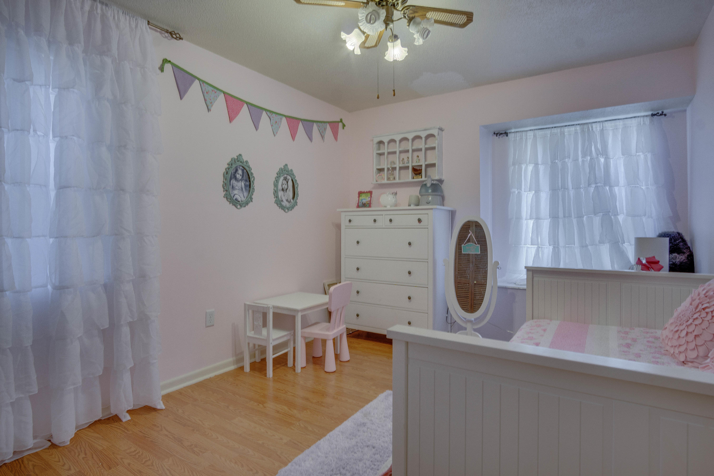 EDGEWATER VILLAGE NORTH - Residential