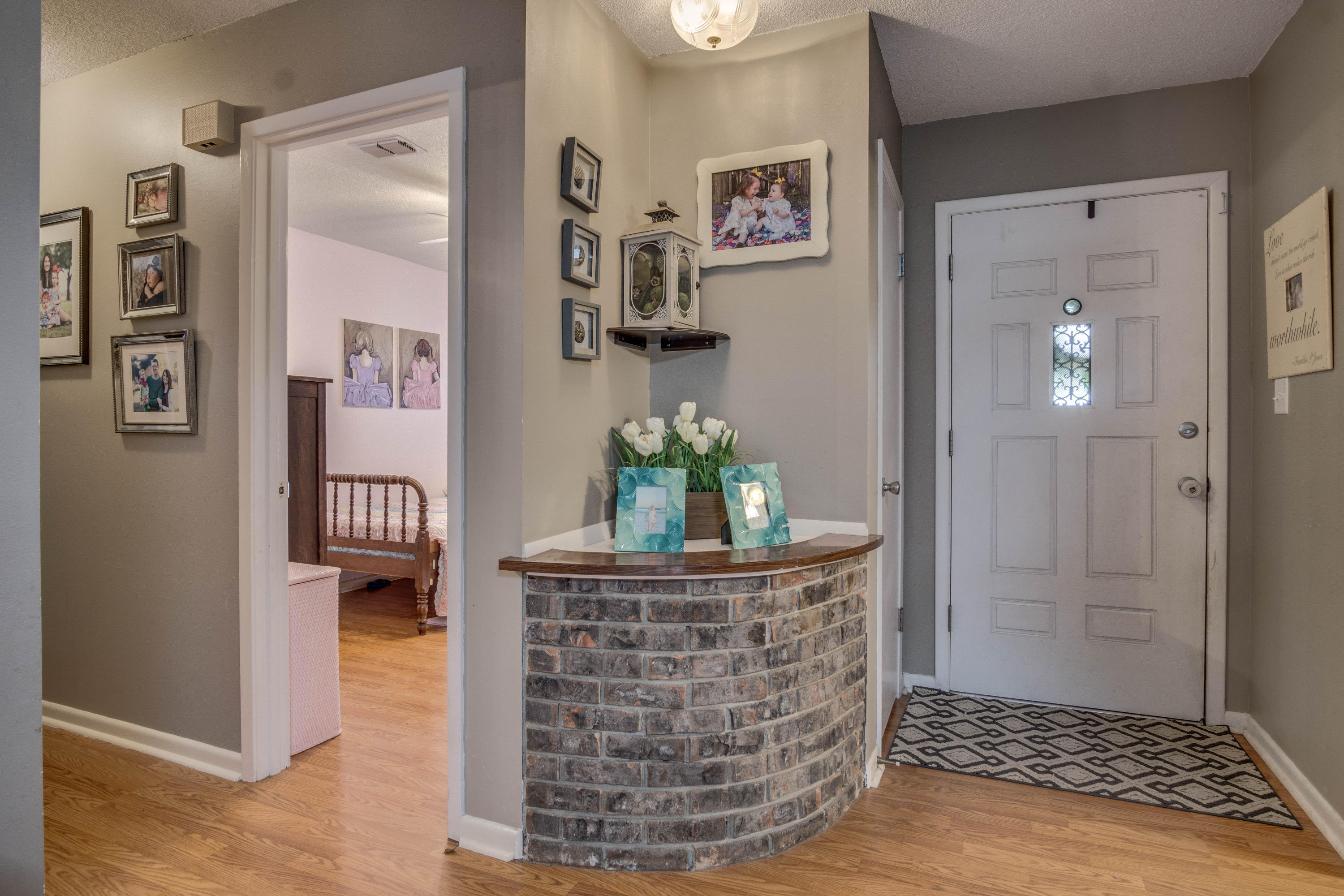 EDGEWATER VILLAGE NORTH - Residential