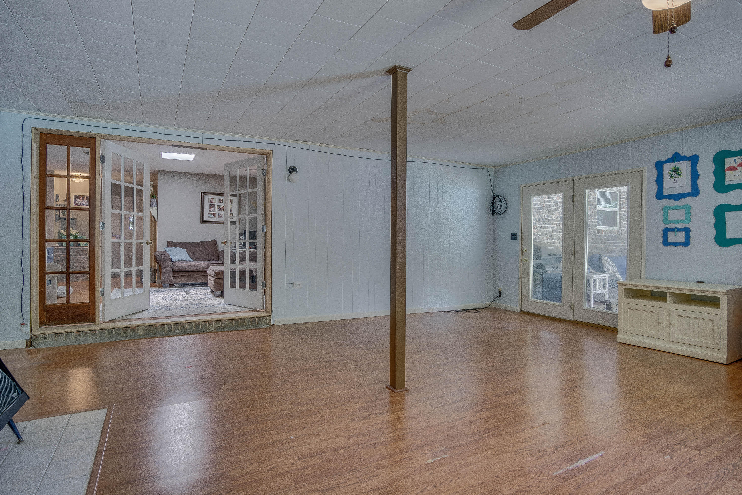 EDGEWATER VILLAGE NORTH - Residential