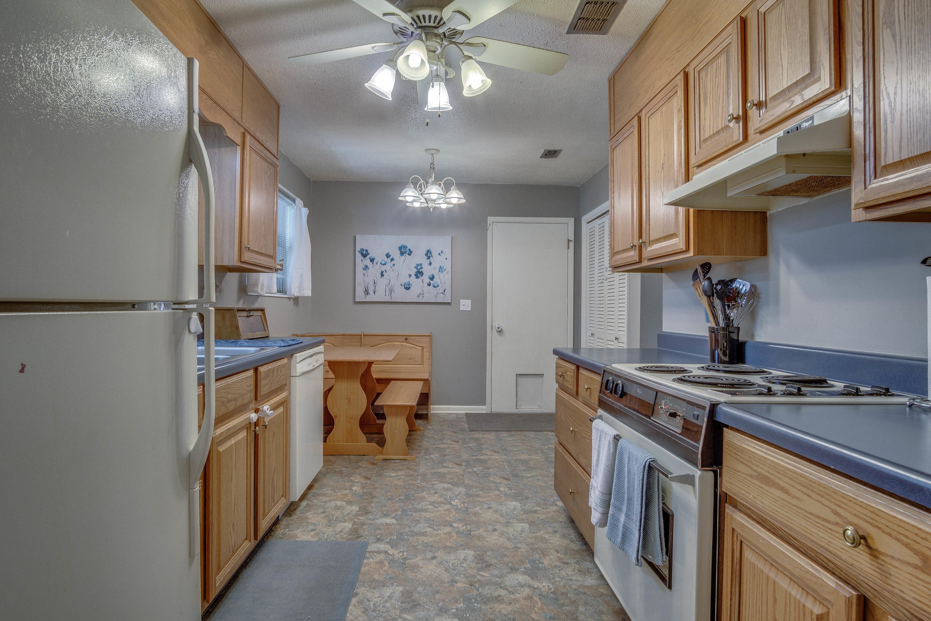 EDGEWATER VILLAGE NORTH - Residential