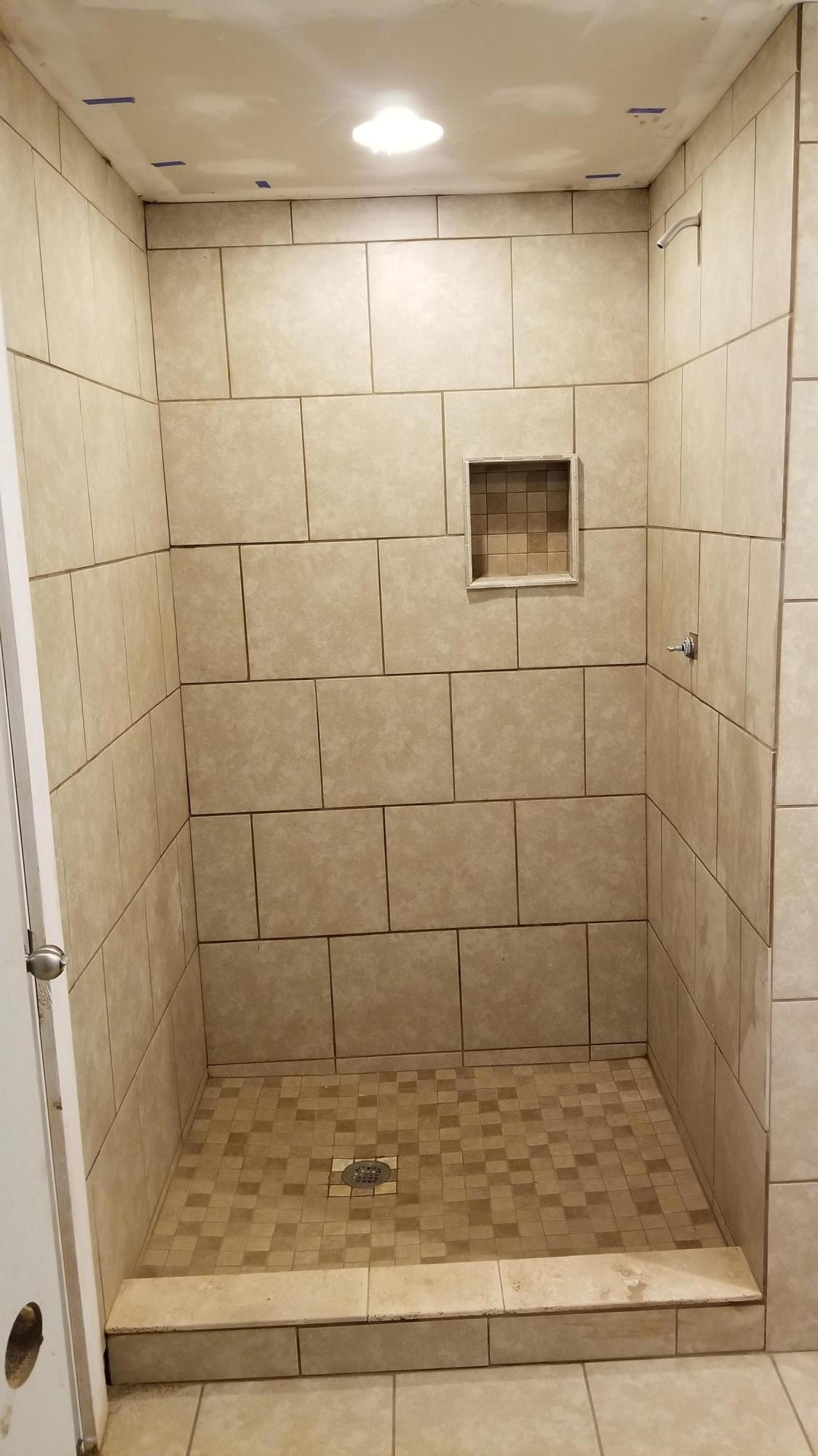 EDGEWATER VILLAGE NORTH - Residential