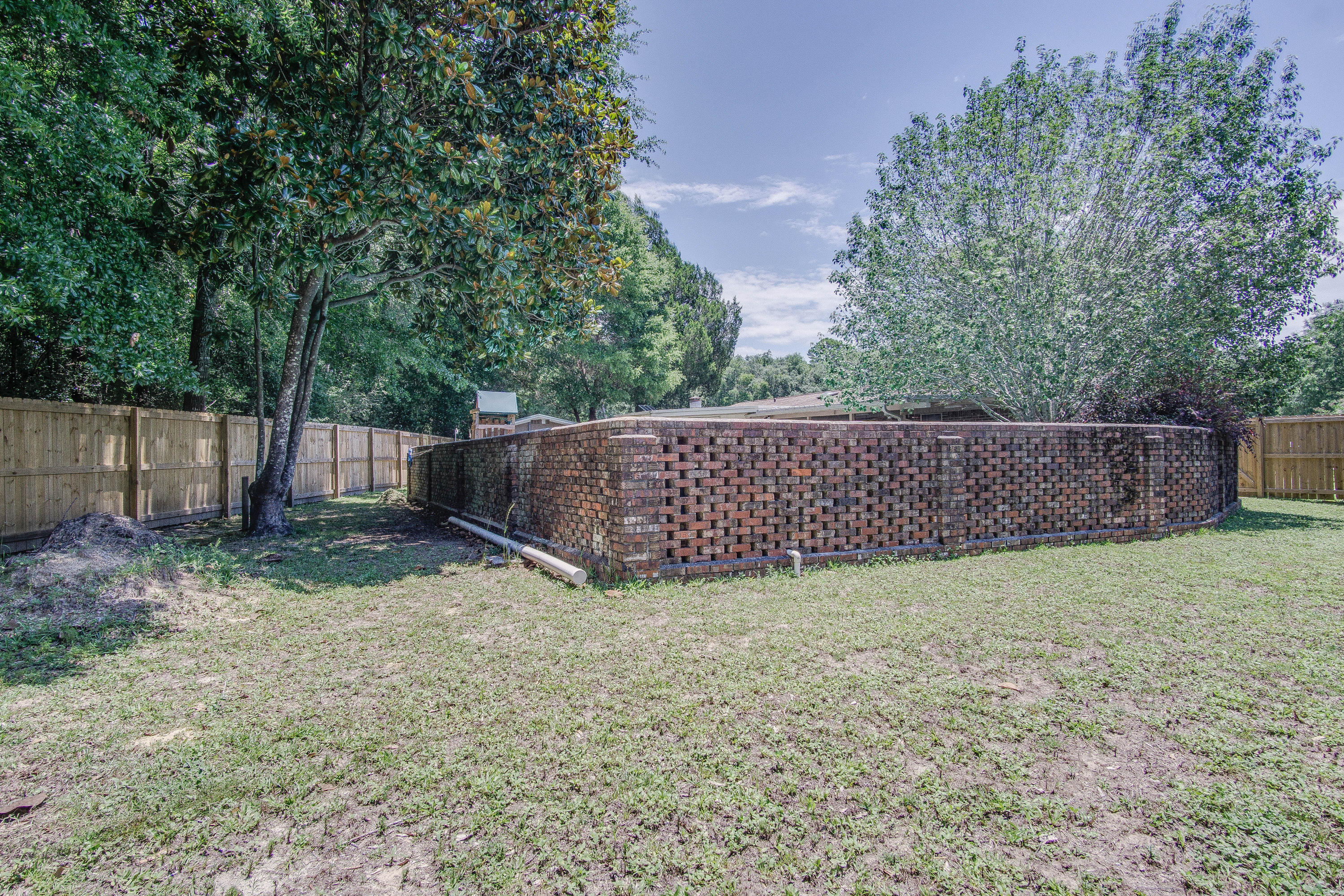 EDGEWATER VILLAGE NORTH - Residential