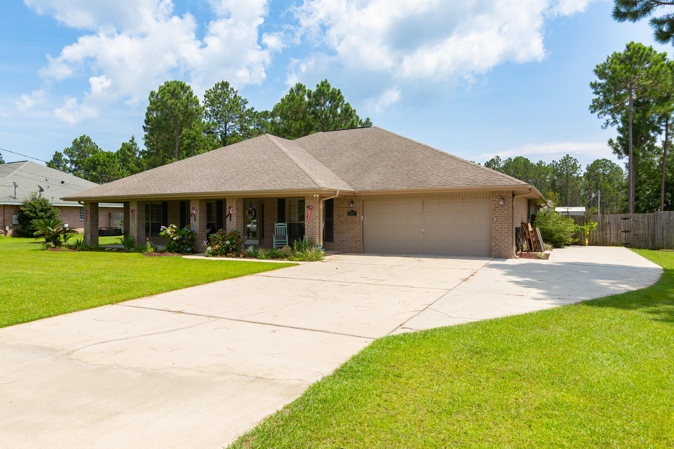 HOLLEY BY THE SEA - Residential