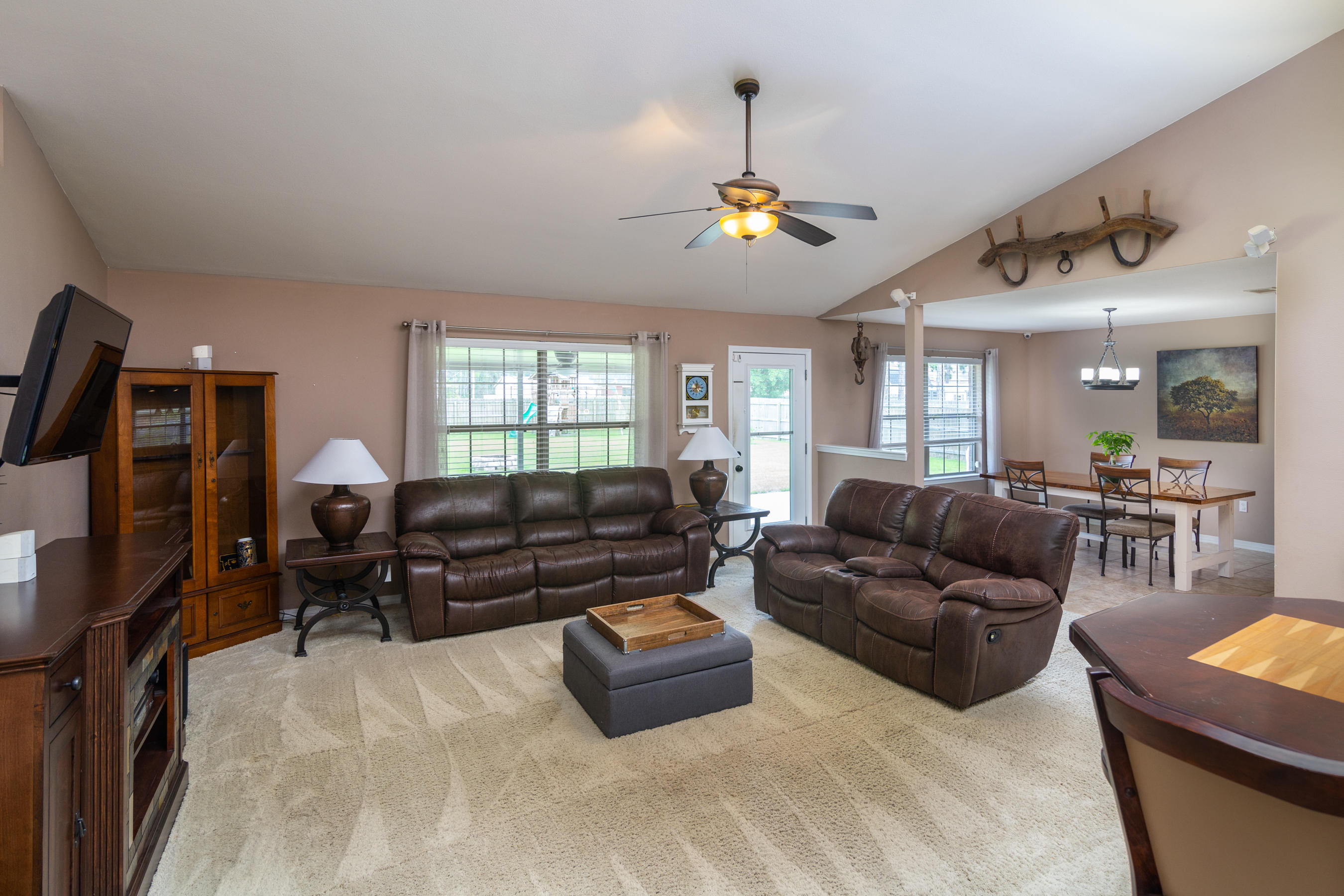 HOLLEY BY THE SEA - Residential