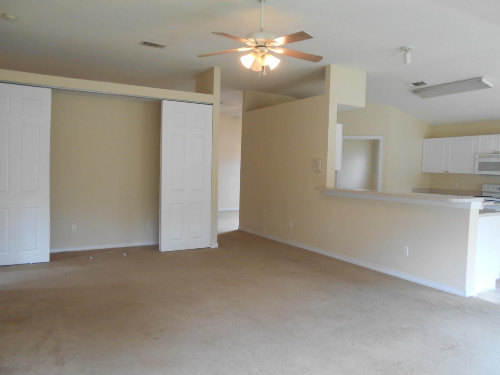 COUNTRYVIEW ESTATES 9TH ADDN - Residential