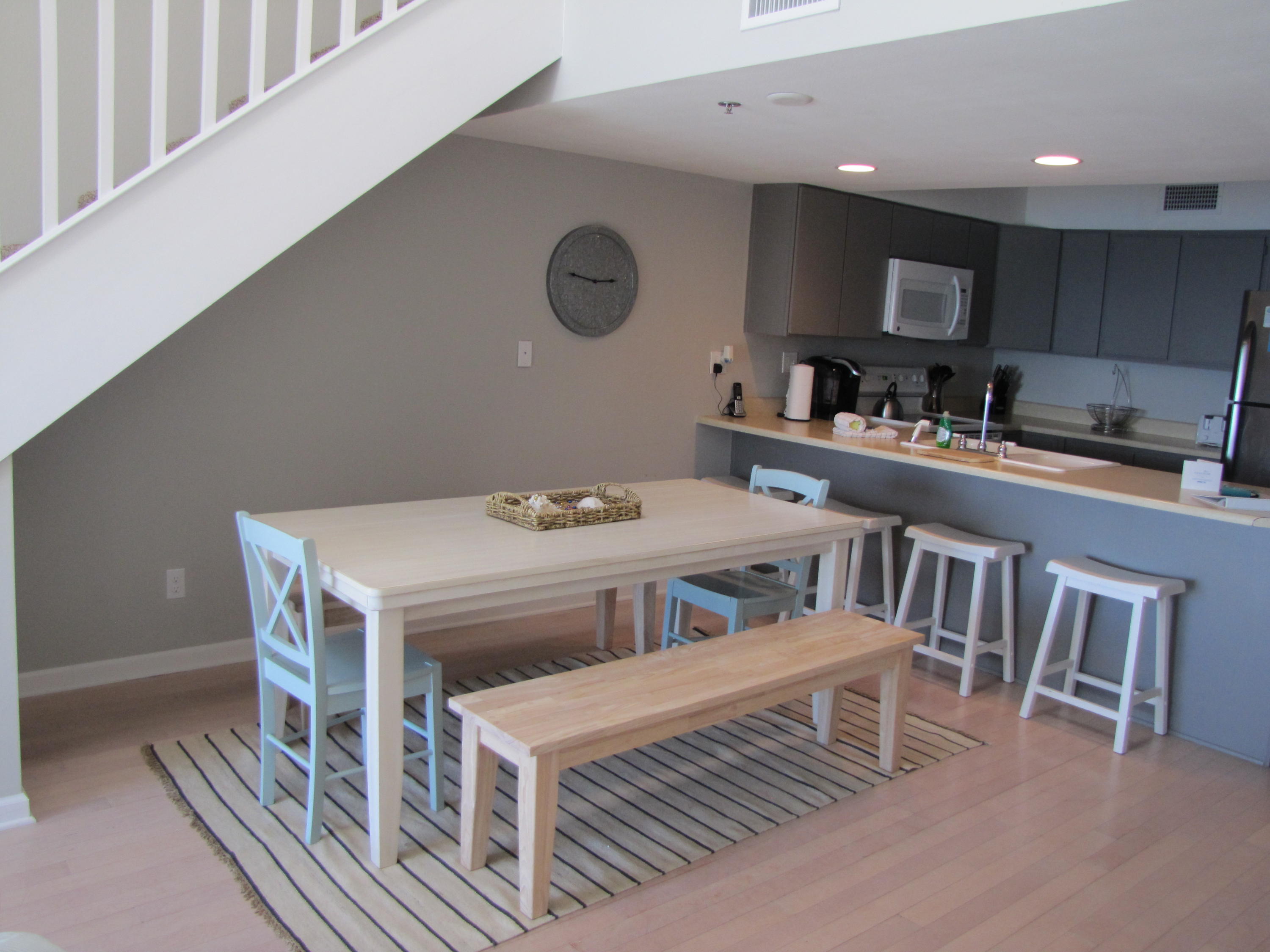 COMMODORE'S RETREAT LIMITED C - Residential