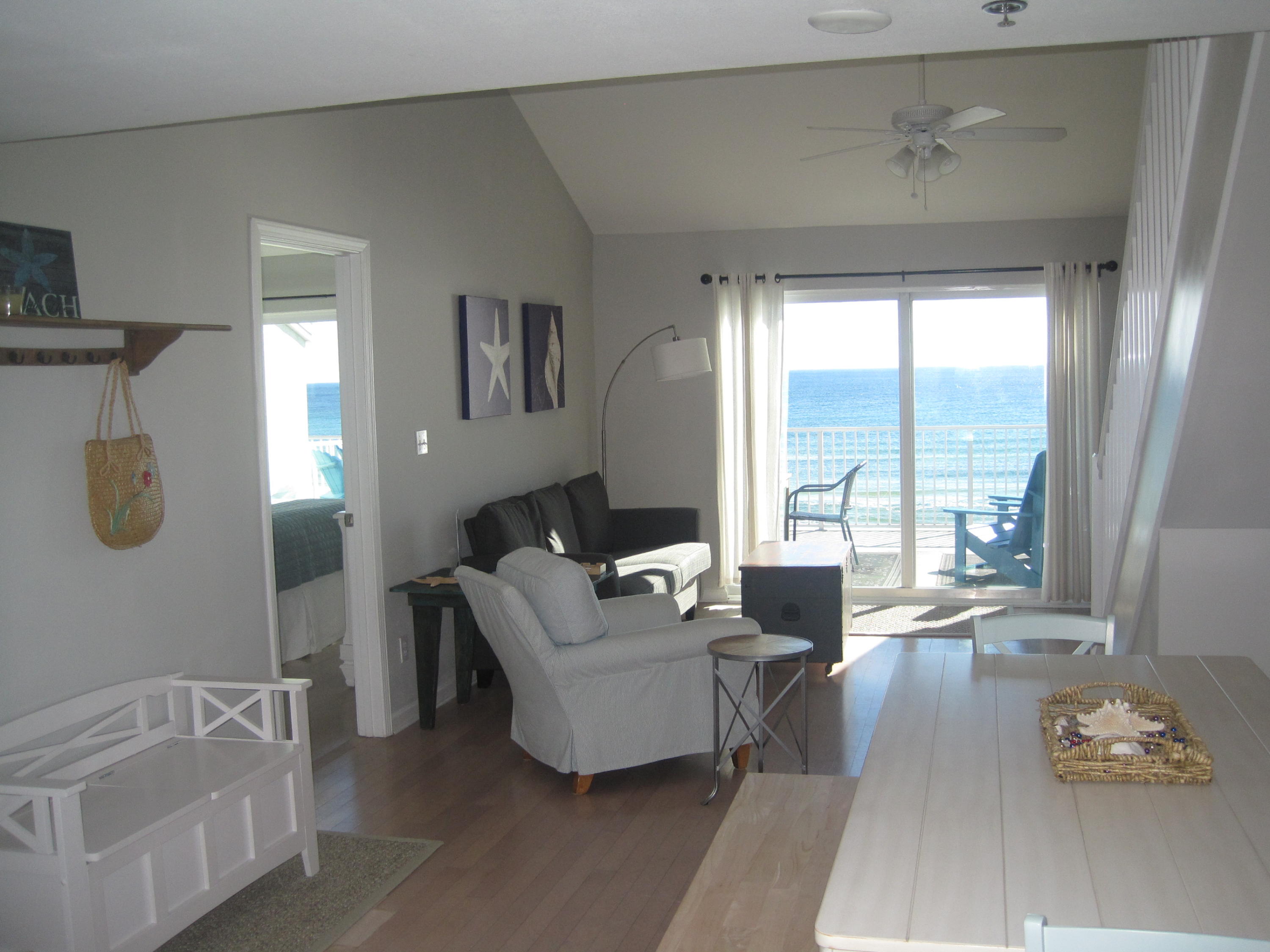 COMMODORE'S RETREAT LIMITED C - Residential