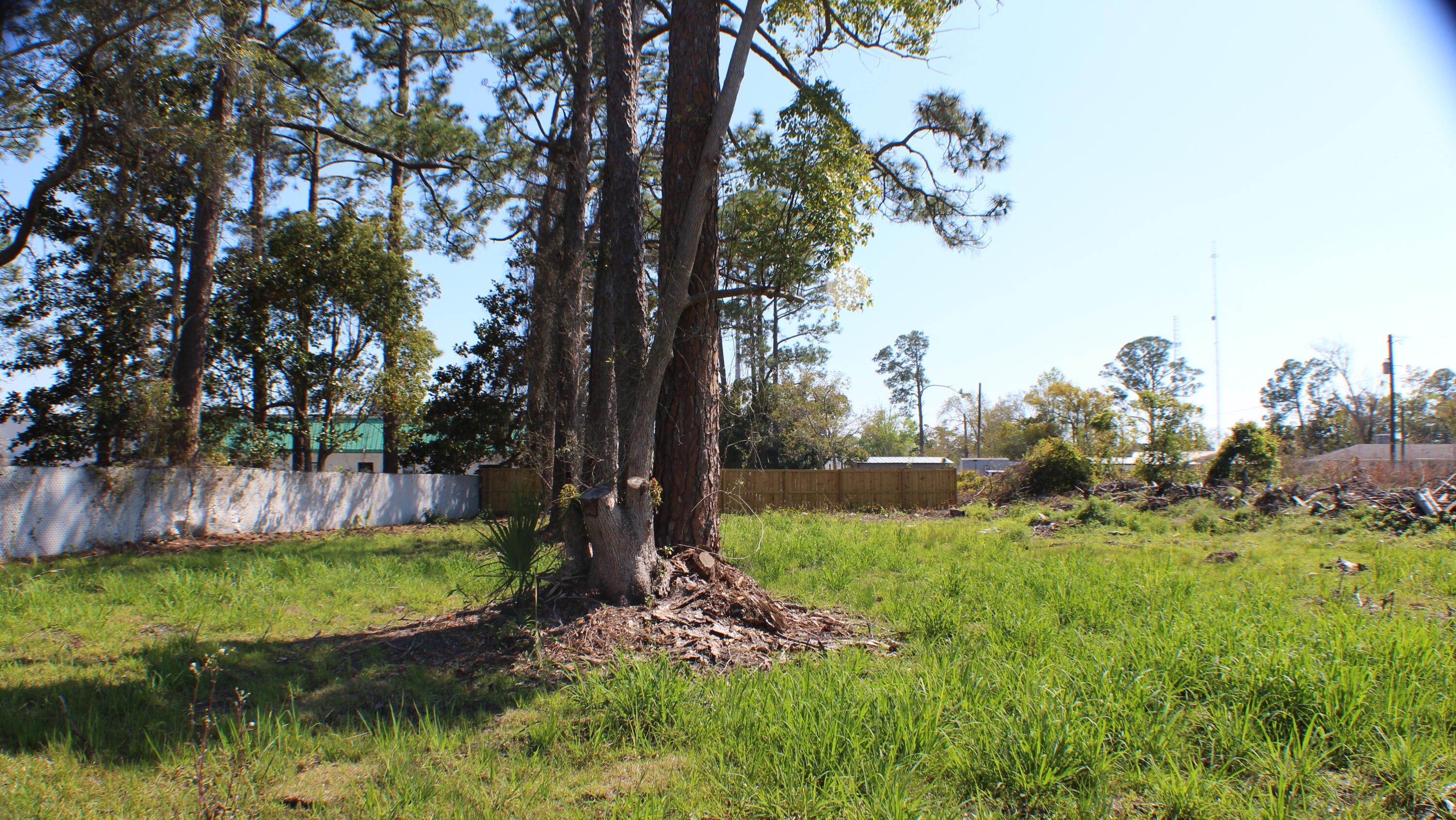 Upper Grand Lagoon - Residential