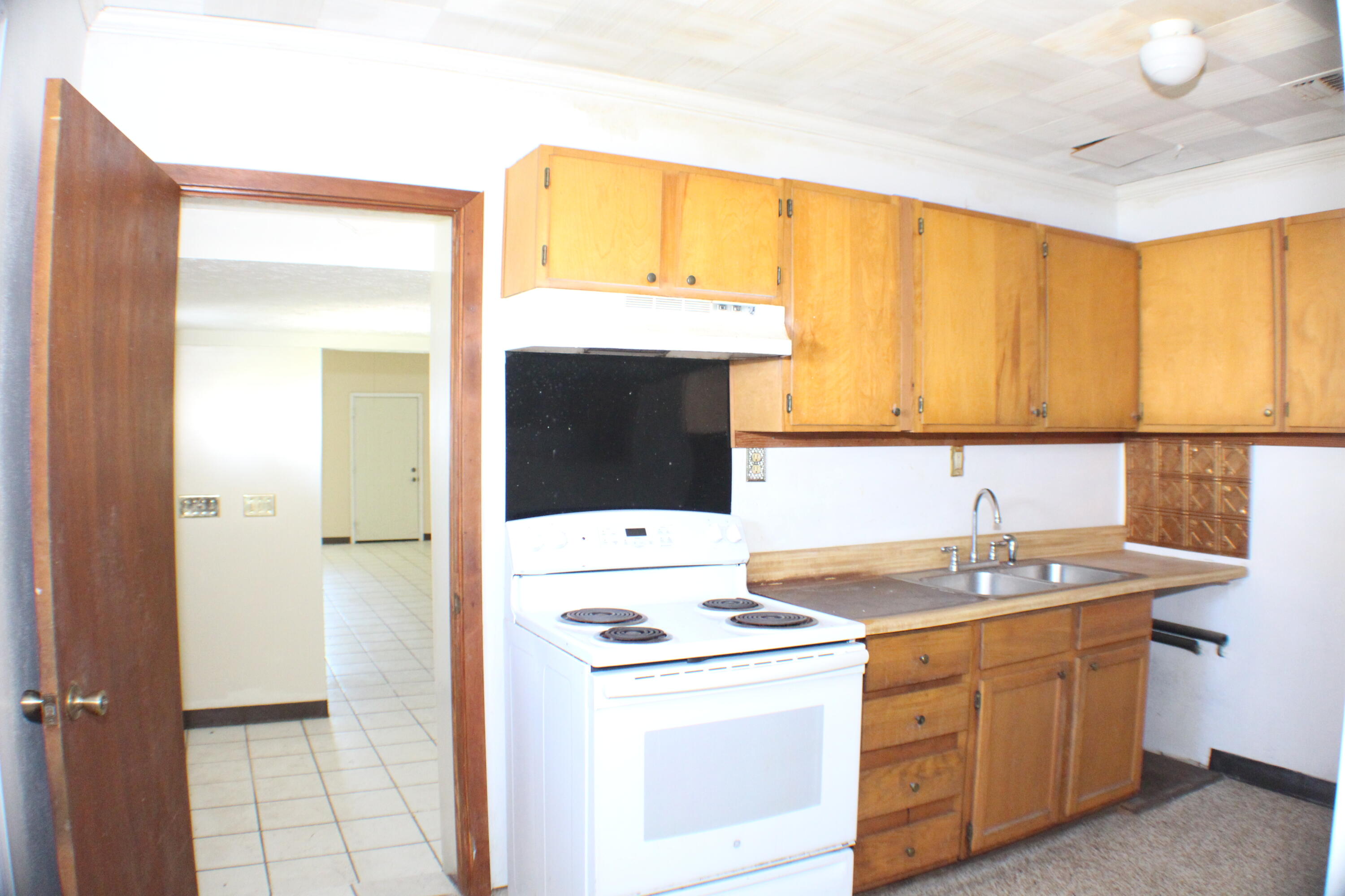 Upper Grand Lagoon - Residential