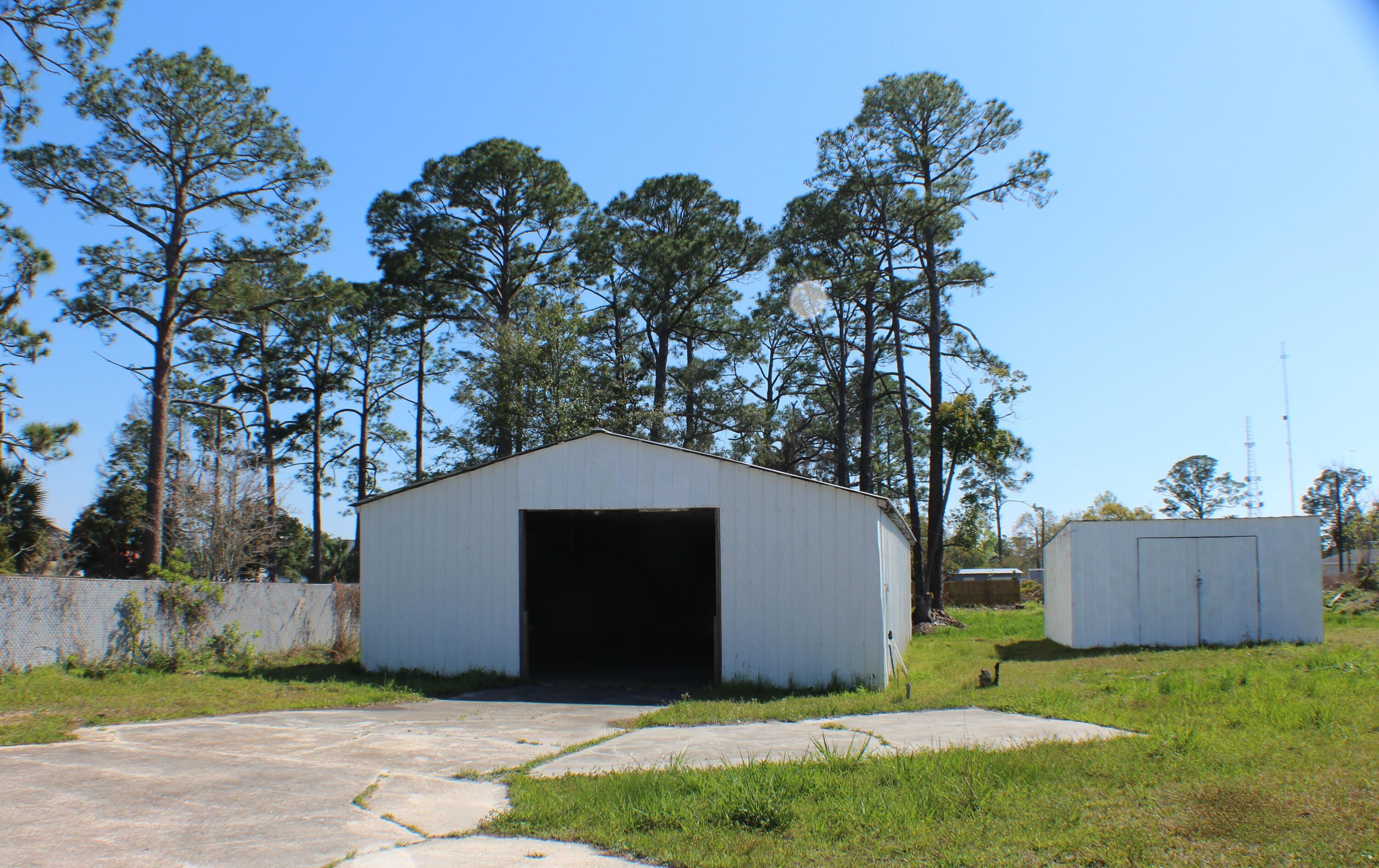 Upper Grand Lagoon - Residential