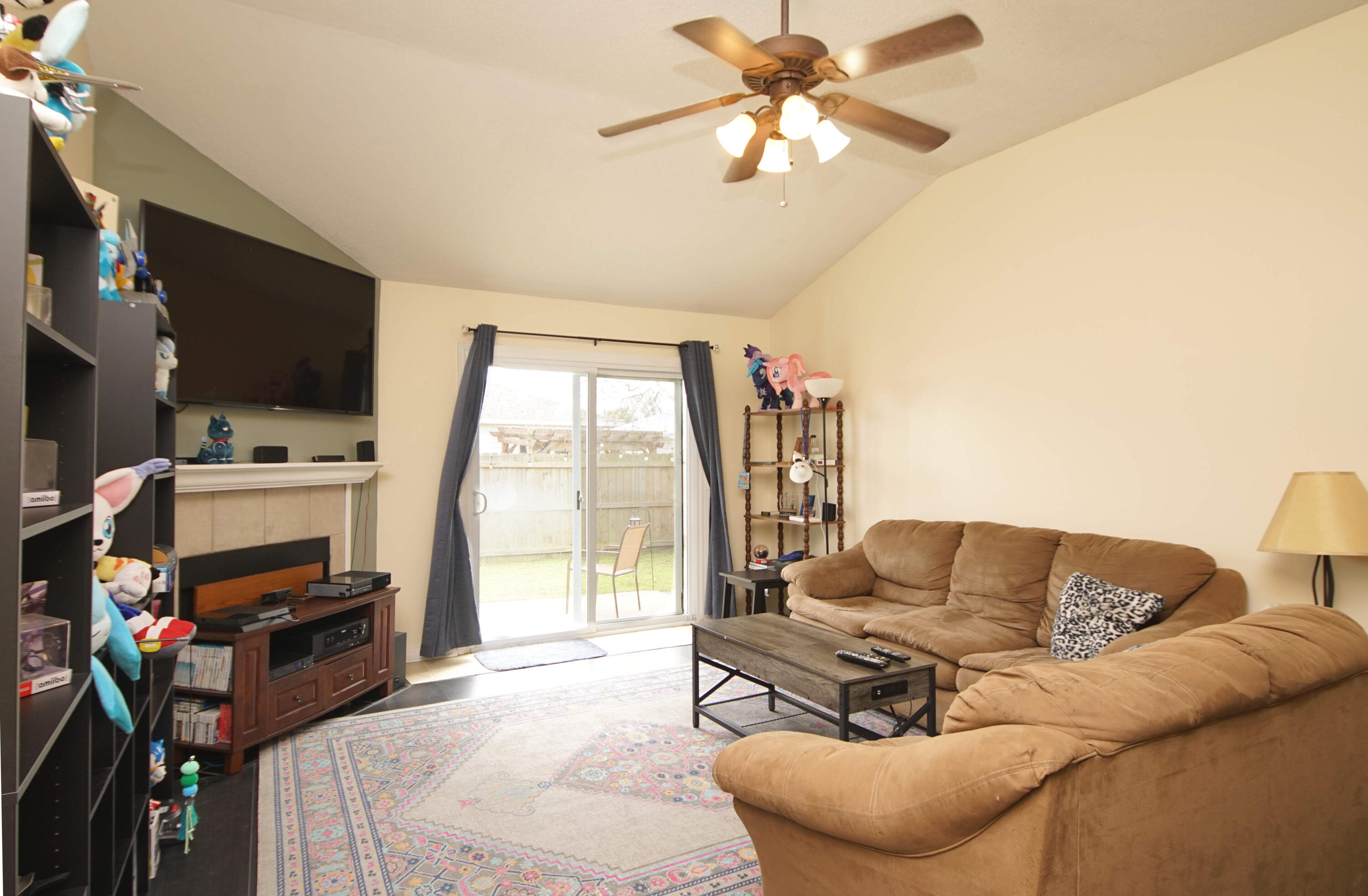 VICTORIA PK/QUAIL RN - Residential Lease