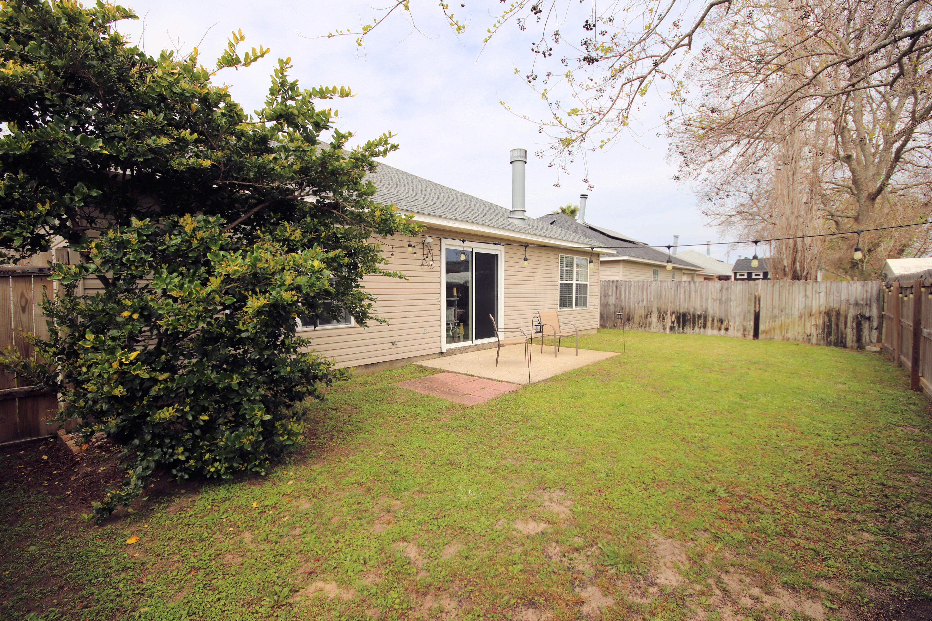 VICTORIA PK/QUAIL RN - Residential Lease