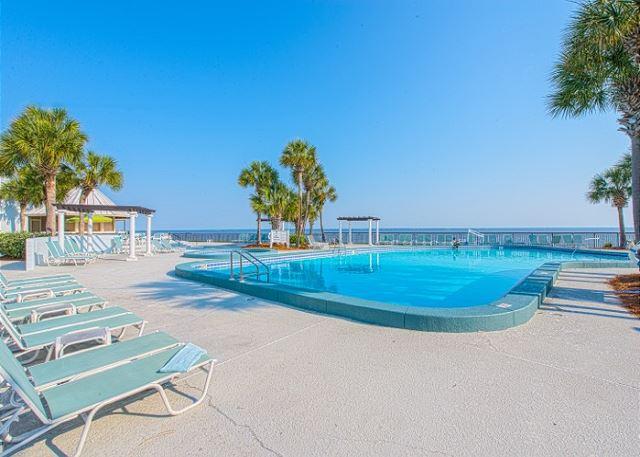 BAYSIDE CONDO SANDESTIN - Residential