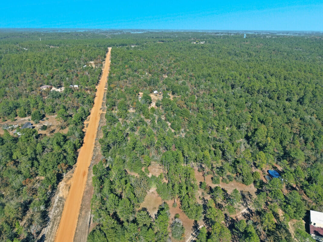 NO RECORDED SUBDIVISION - Farm