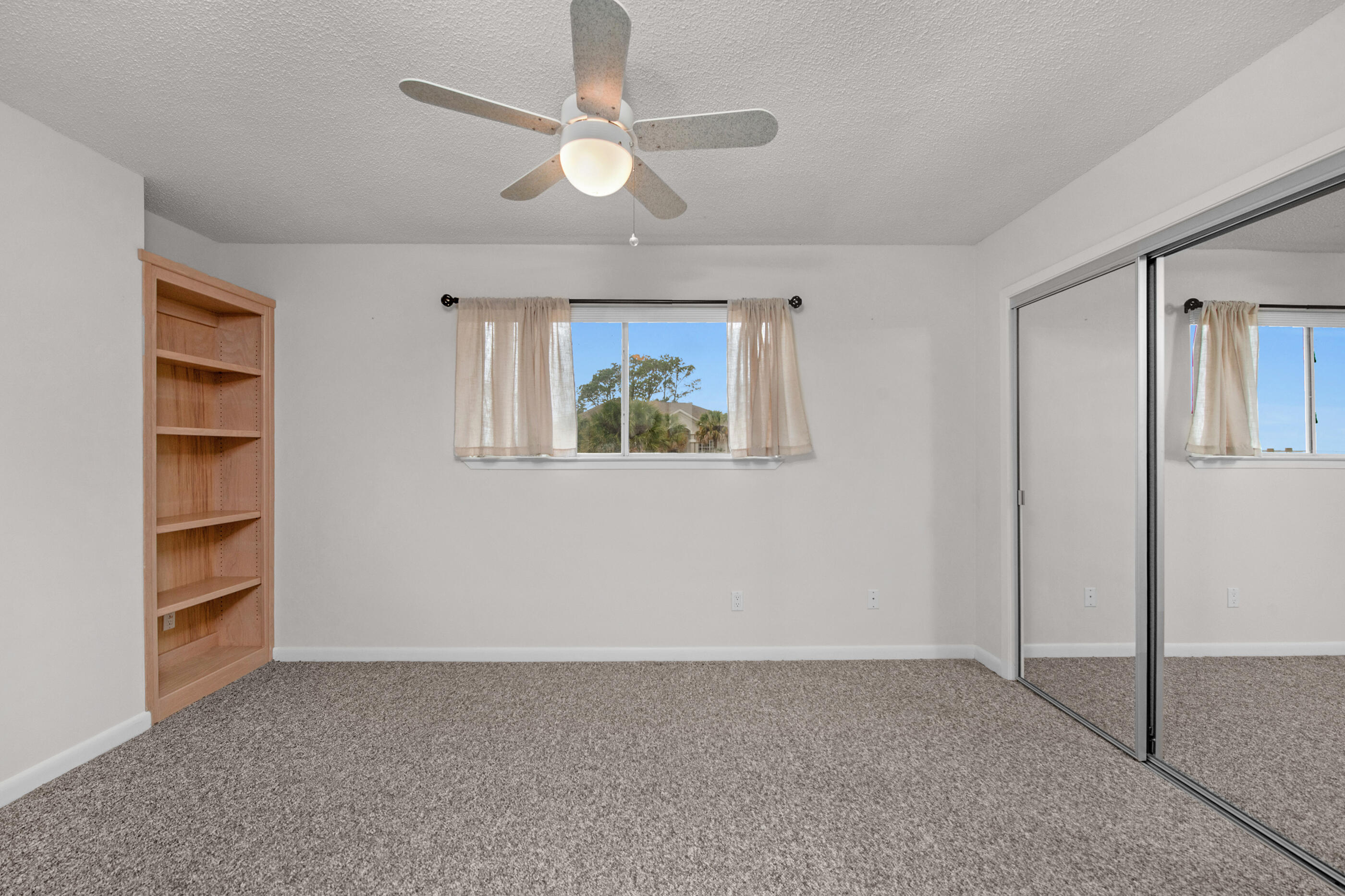 BAYSIDE - Residential