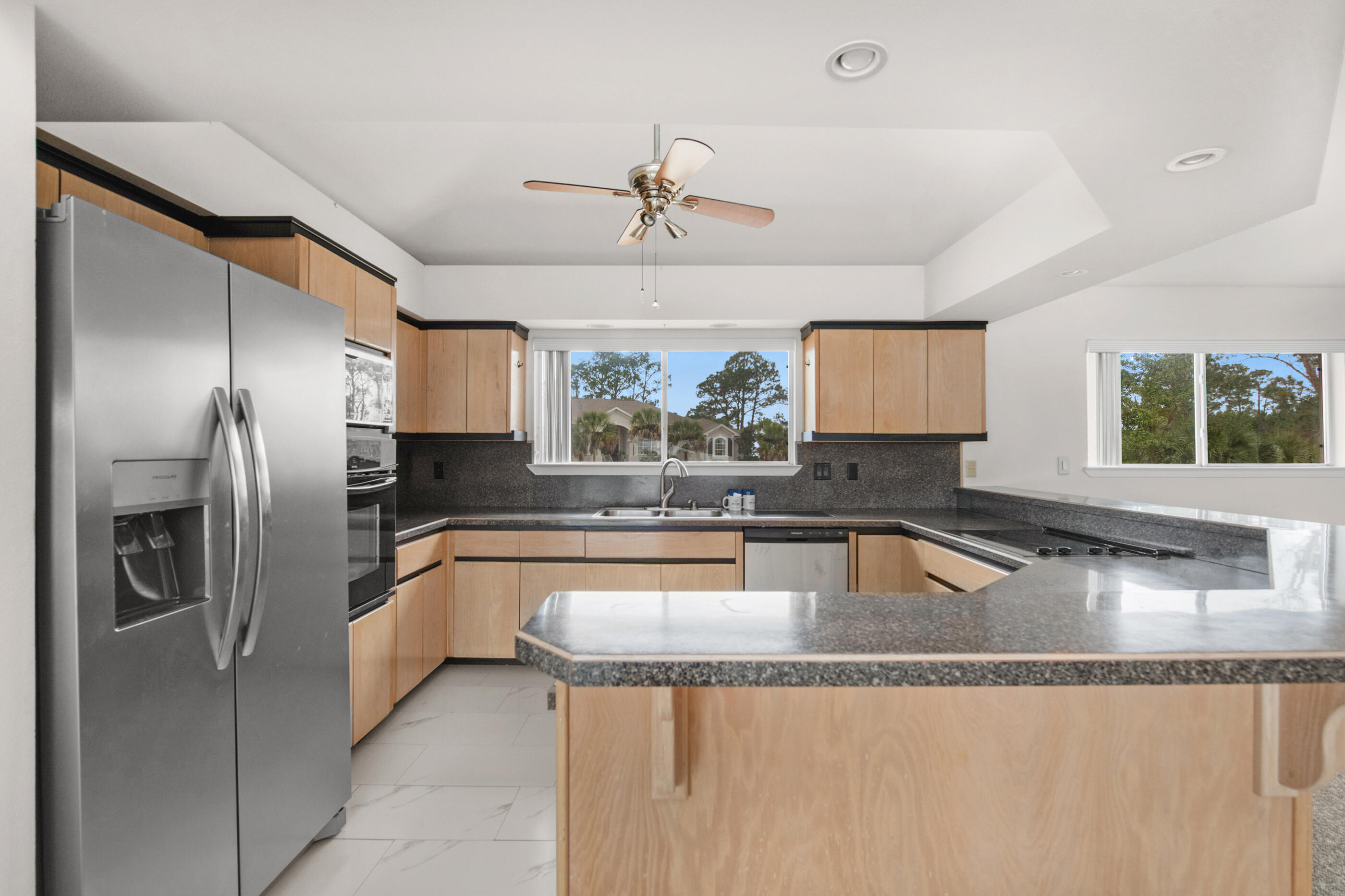 BAYSIDE - Residential