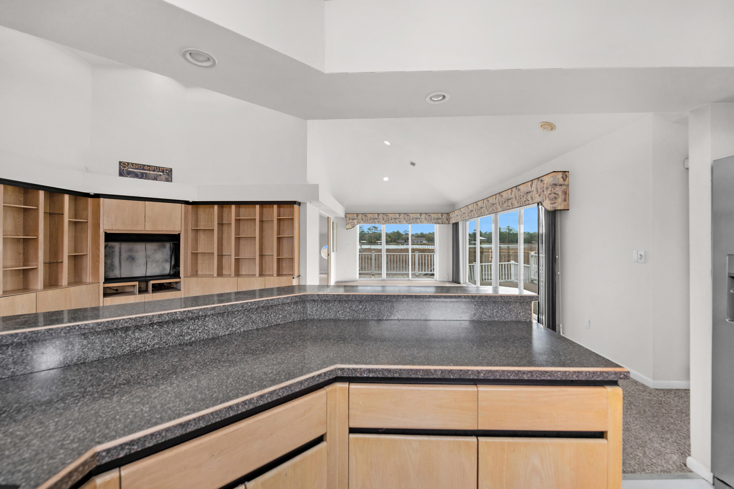 BAYSIDE - Residential