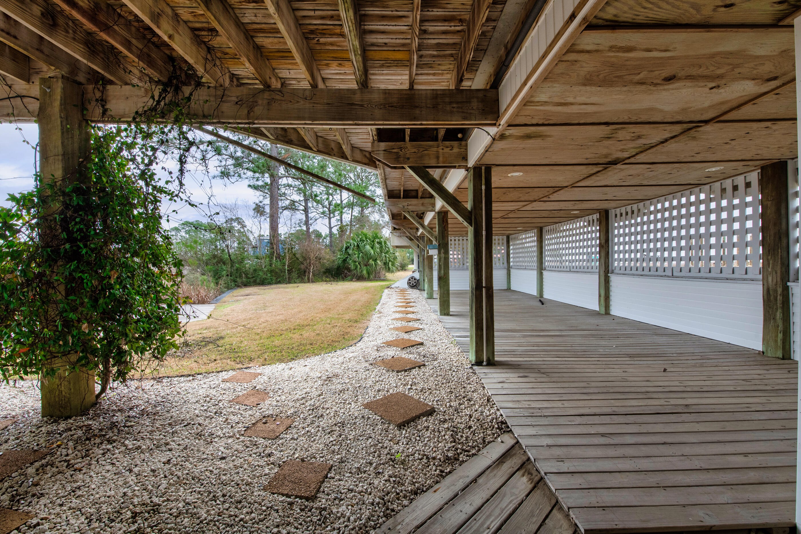 BAYSIDE - Residential