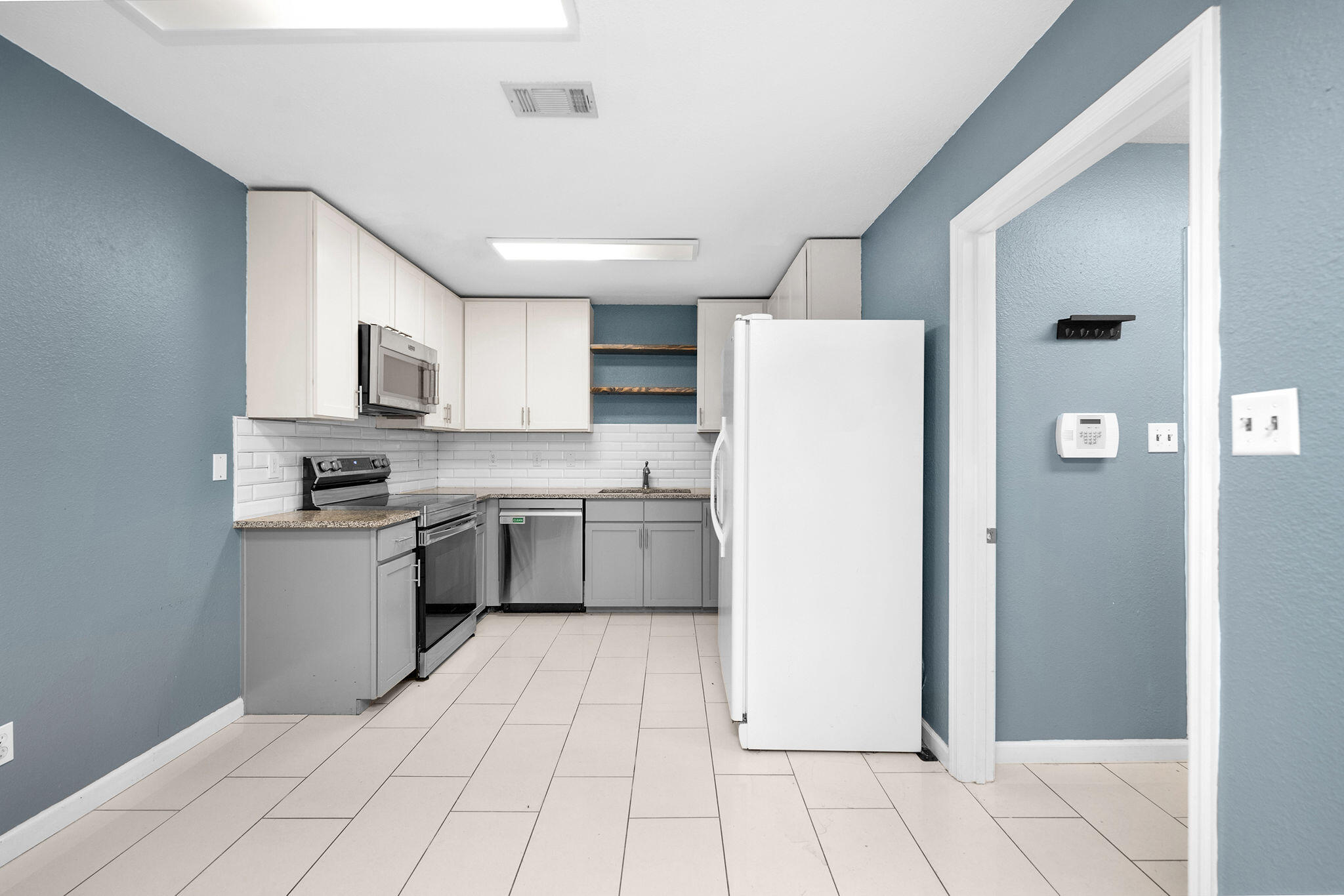 WYNNEHAVEN BEACH ESTATES - Residential