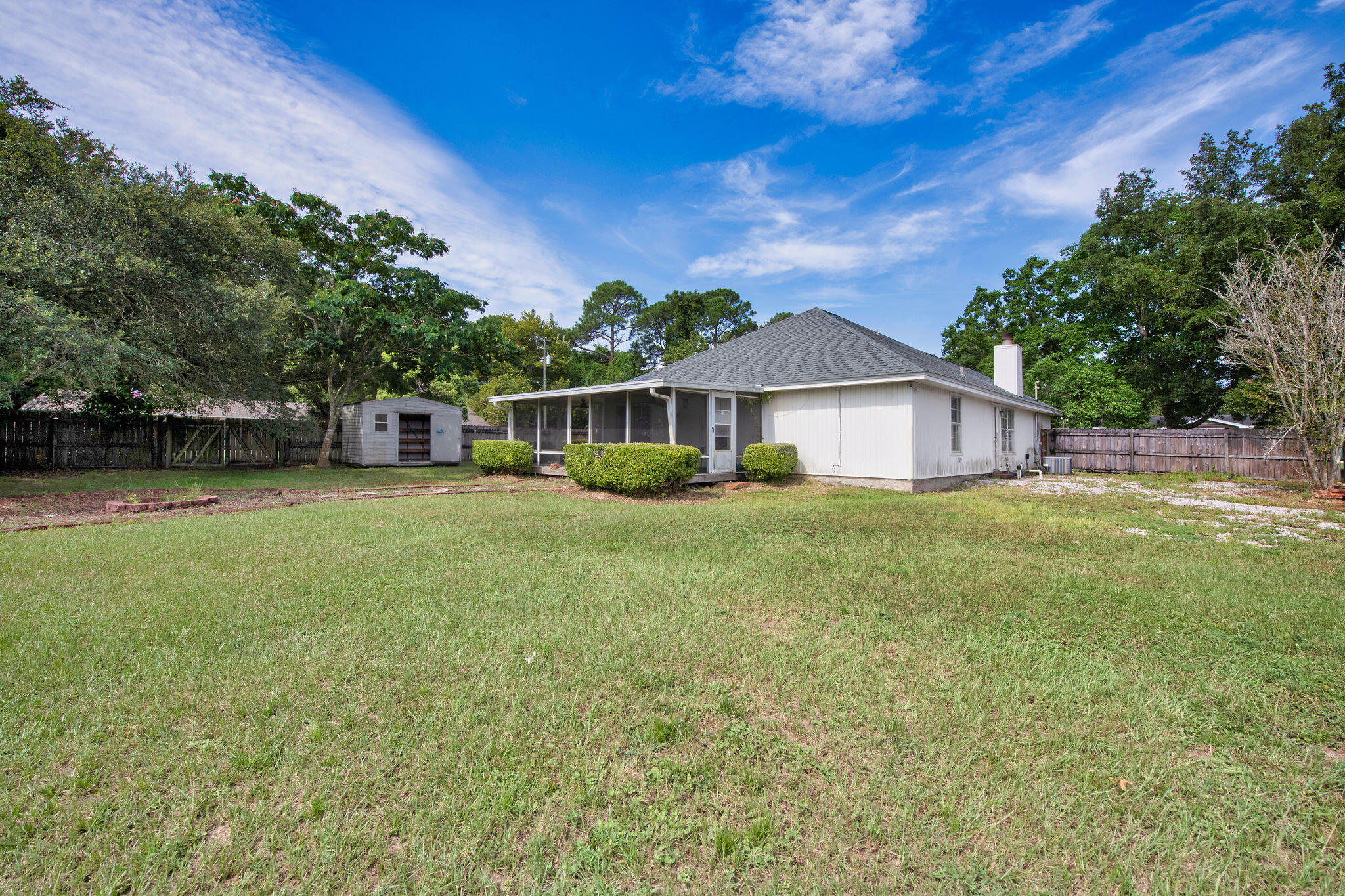 WYNNEHAVEN BEACH ESTATES - Residential