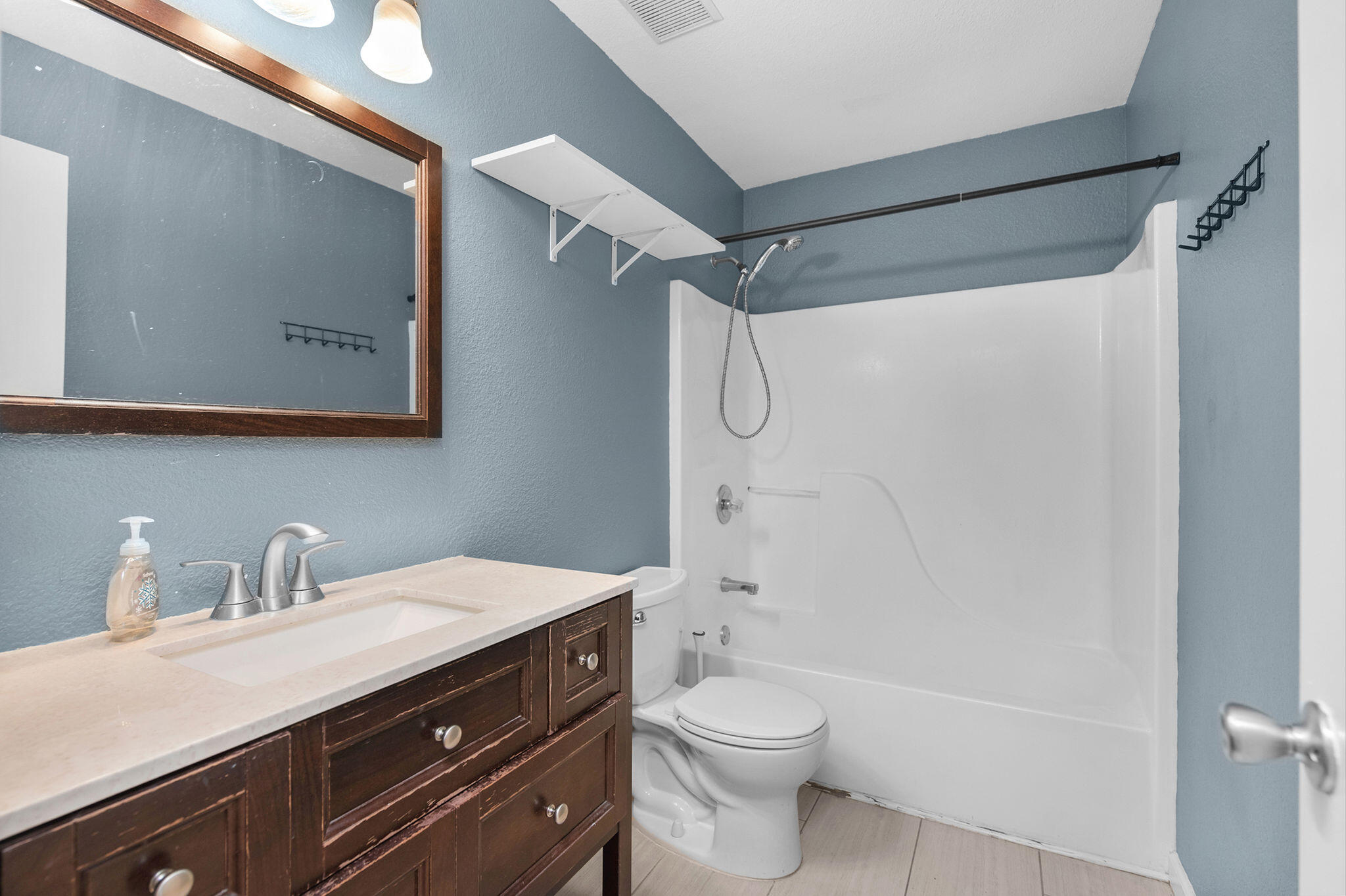 WYNNEHAVEN BEACH ESTATES - Residential