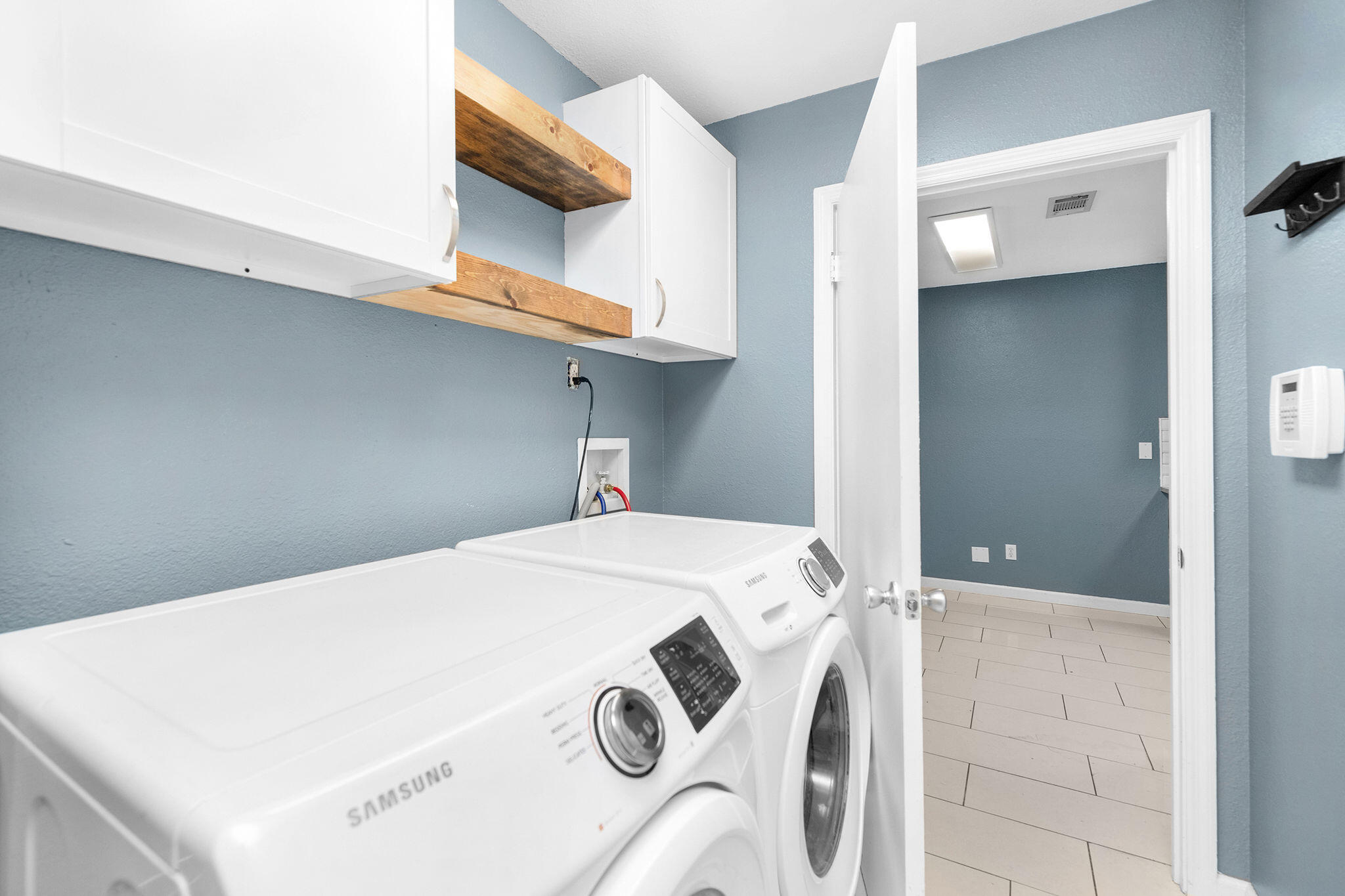 WYNNEHAVEN BEACH ESTATES - Residential