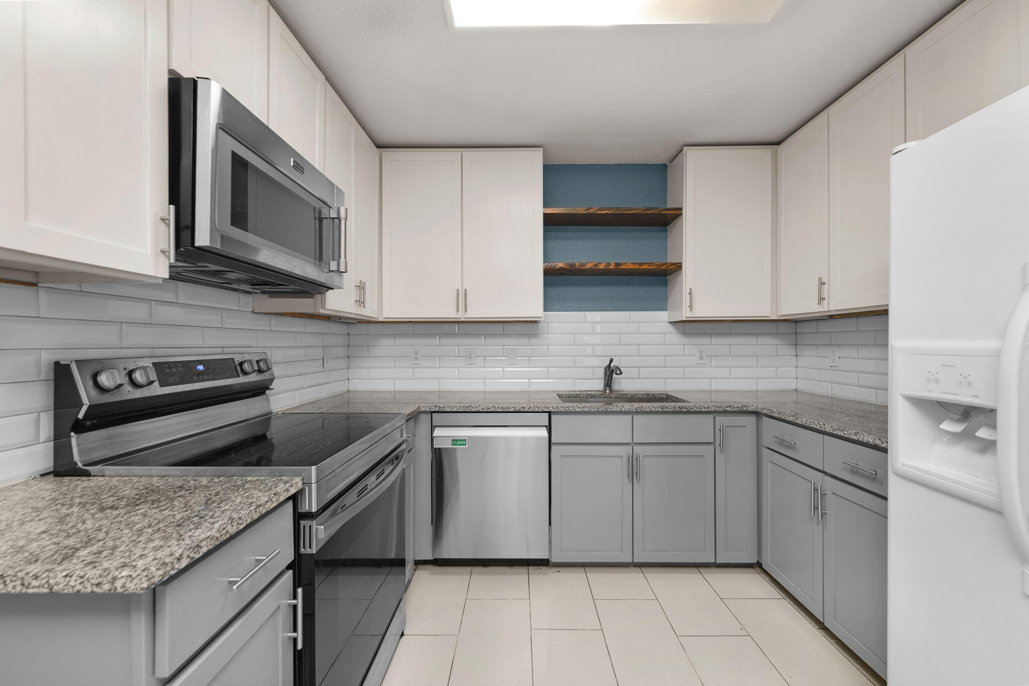 WYNNEHAVEN BEACH ESTATES - Residential