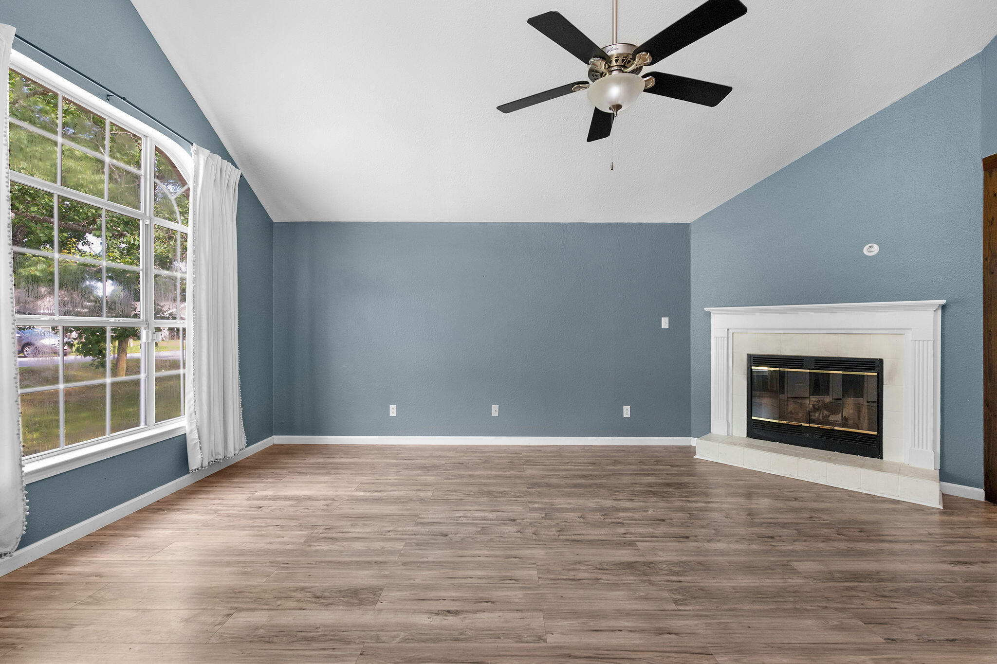 WYNNEHAVEN BEACH ESTATES - Residential