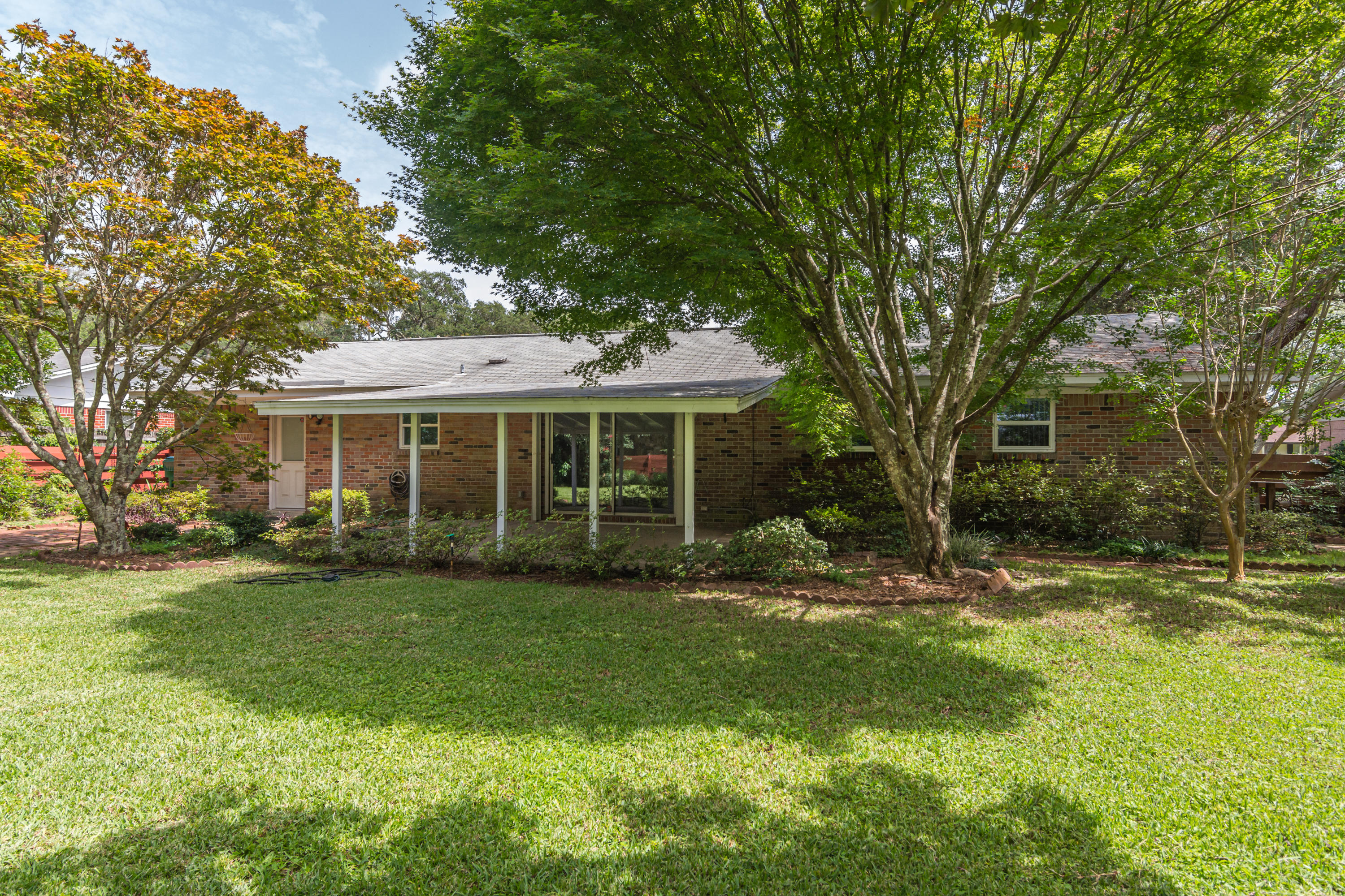 COLONY ESTATES 2ND ADDN - Residential