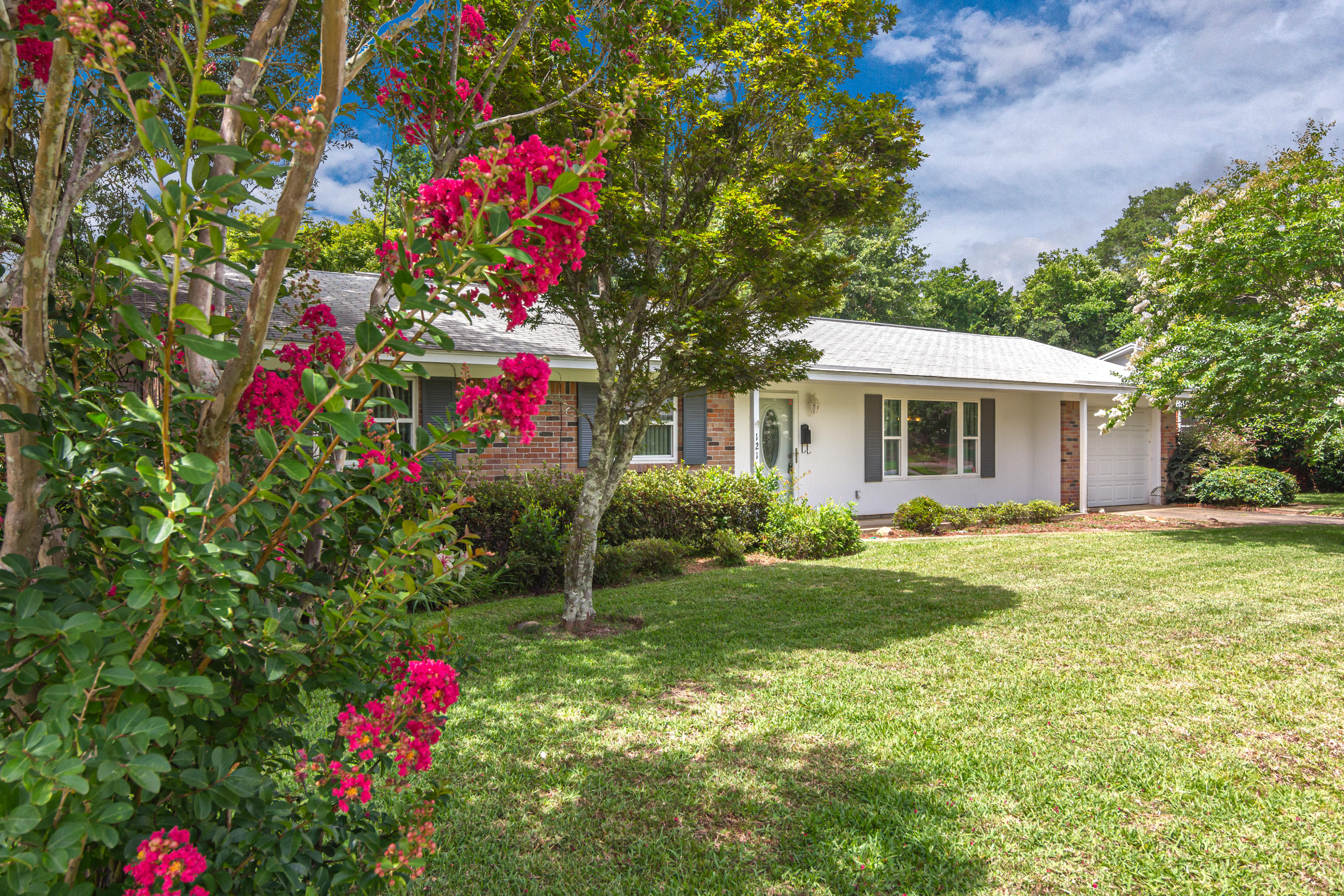 COLONY ESTATES 2ND ADDN - Residential