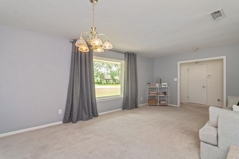 A home in Fort Walton Beach