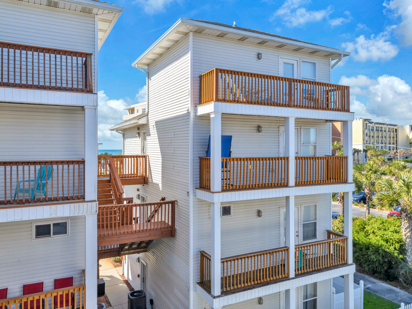 SUNSET COTTAGES CONDO - Residential