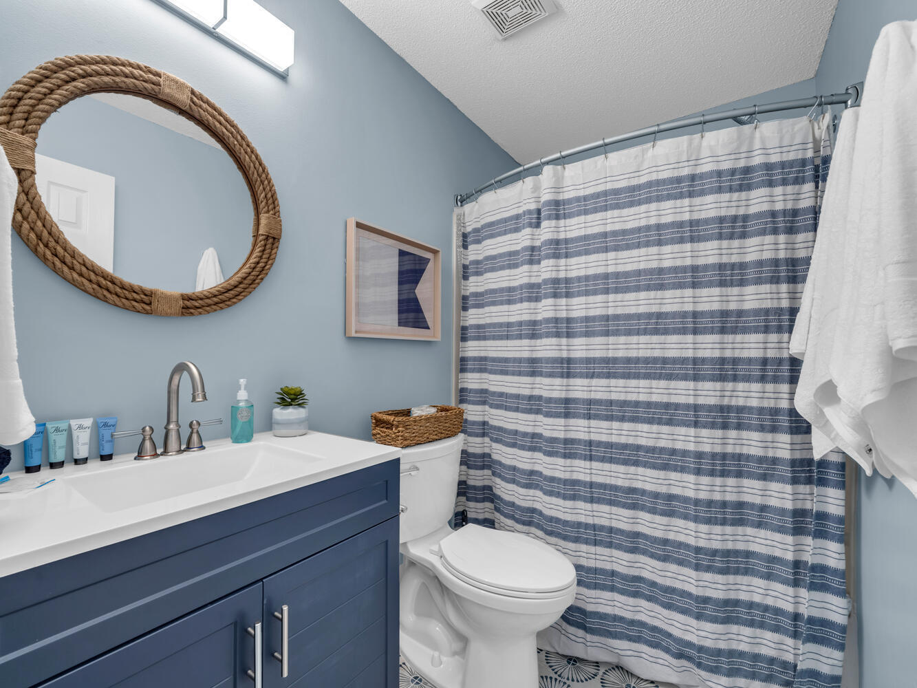 SUNSET COTTAGES CONDO - Residential