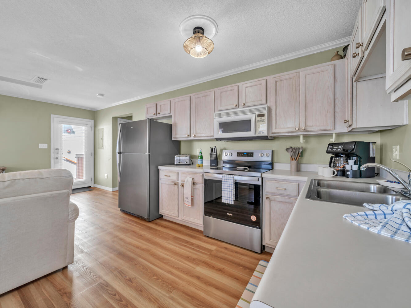 SUNSET COTTAGES CONDO - Residential