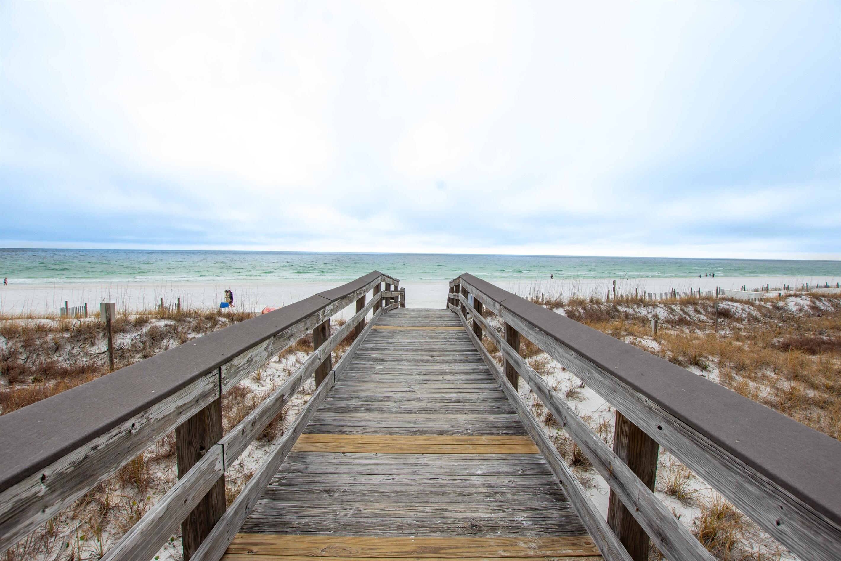 SUNSET COTTAGES CONDO - Residential